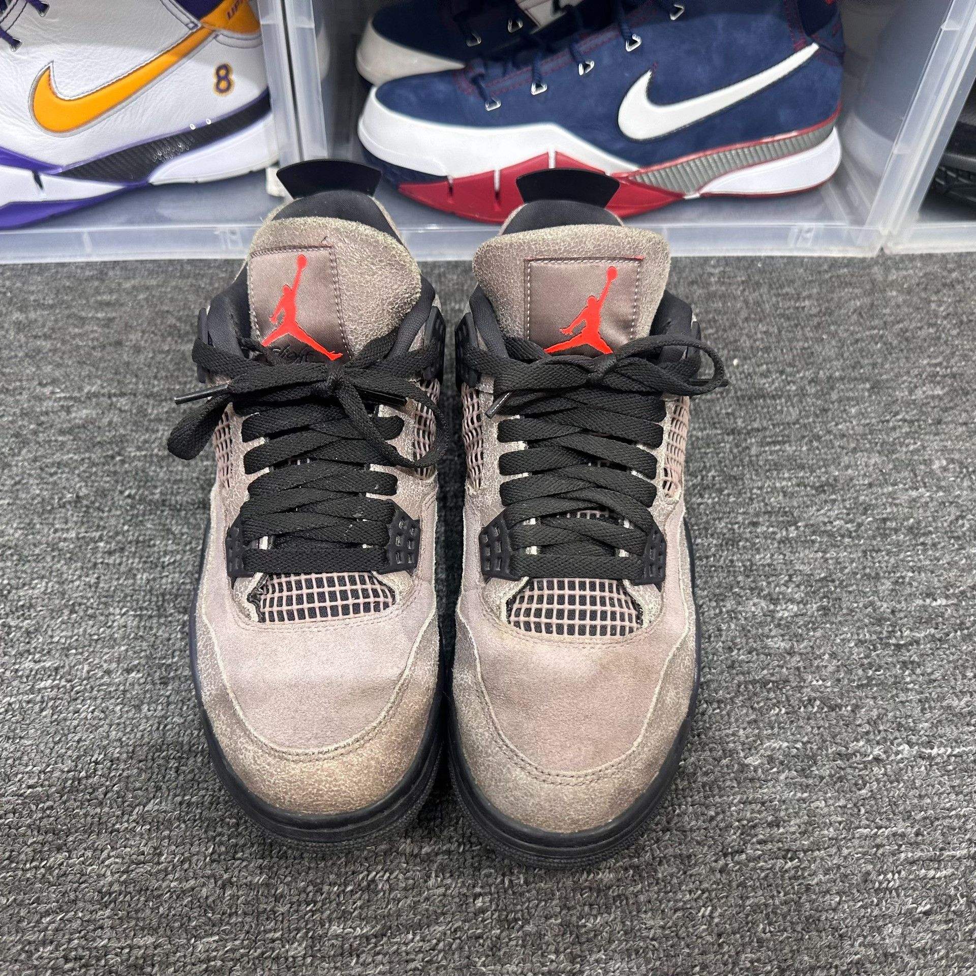 Nike Nike AIR JORDAN Lowtop Sneakers 9 Men Size US 9 / EU 42 - 4 Thumbnail