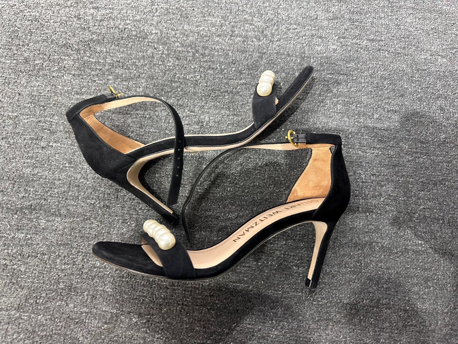 Stuart Weitzman Stuart Weitzman Black Sandals us_7 Women Size US 7 / IT 37 - 2 Thumbnail