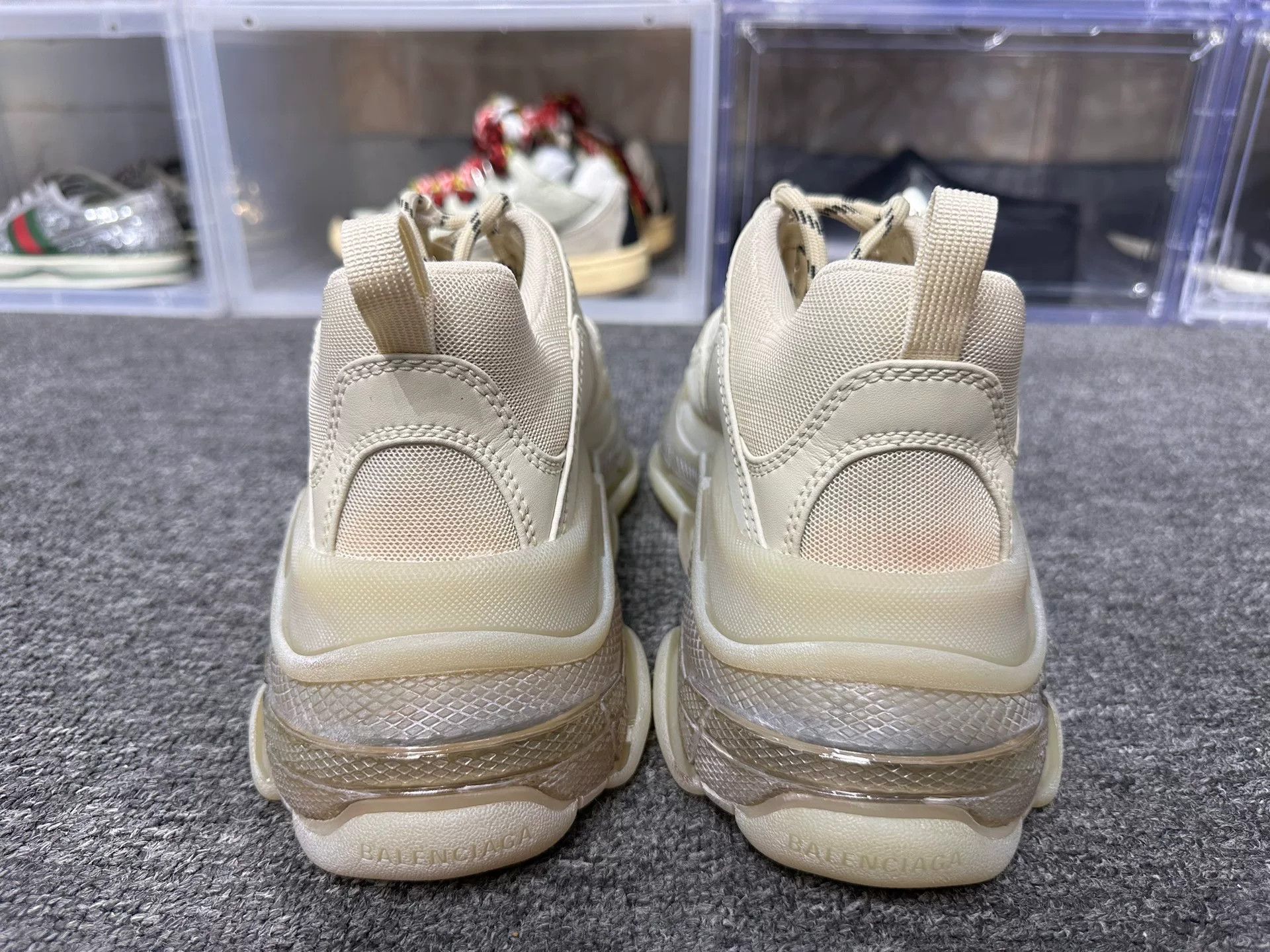 Balenciaga Balenciaga White Lowtop Sneakers 7 Men Size US 7 / EU 40 - 5 Thumbnail