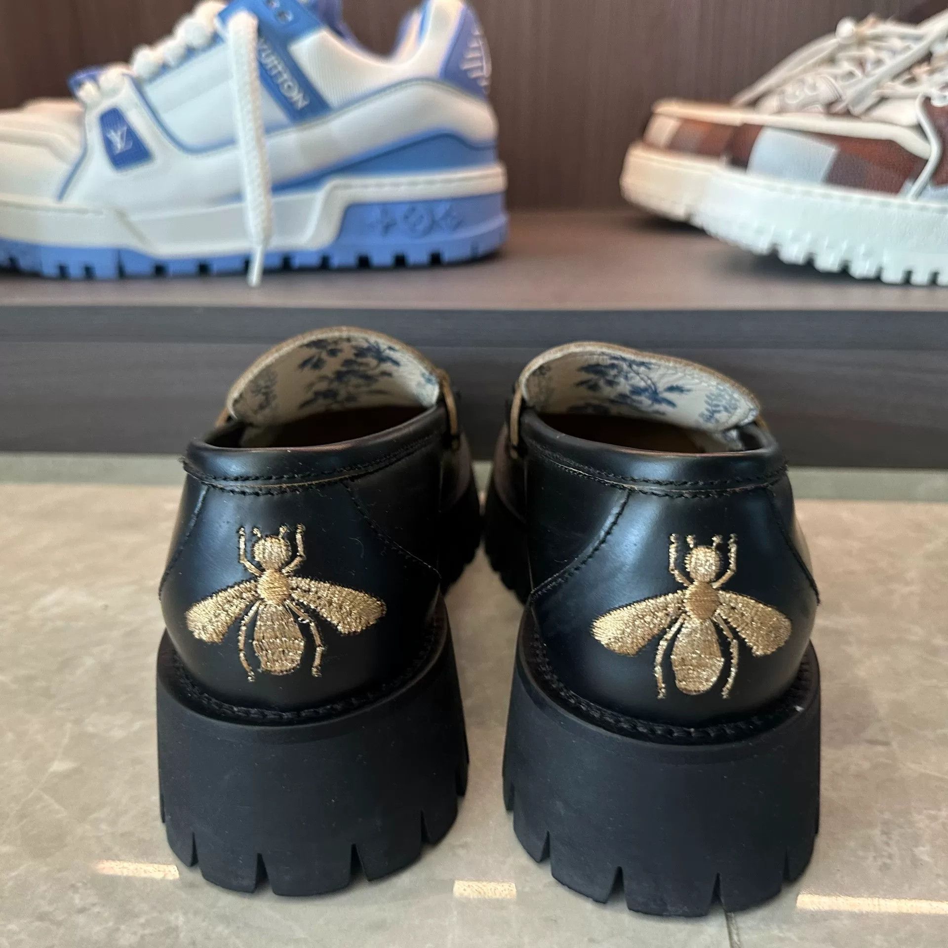 Gucci Gucci Embroidered Lowtop Sneakers us_6 Women Size US 6 / IT 36 - 5 Thumbnail