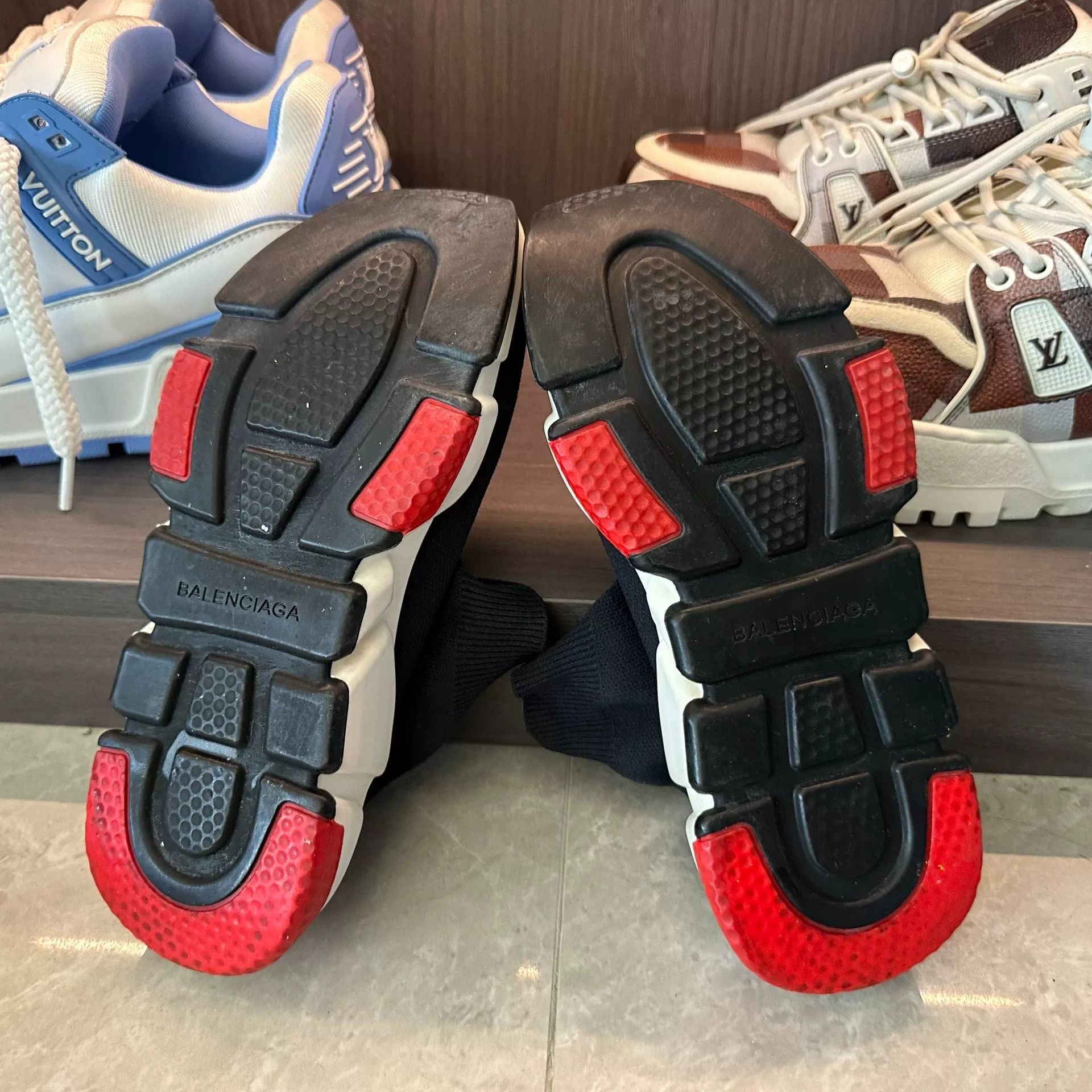 Balenciaga Balenciaga Black Hitop Sneakers us_7 Women Size US 7 / IT 37 - 6 Thumbnail