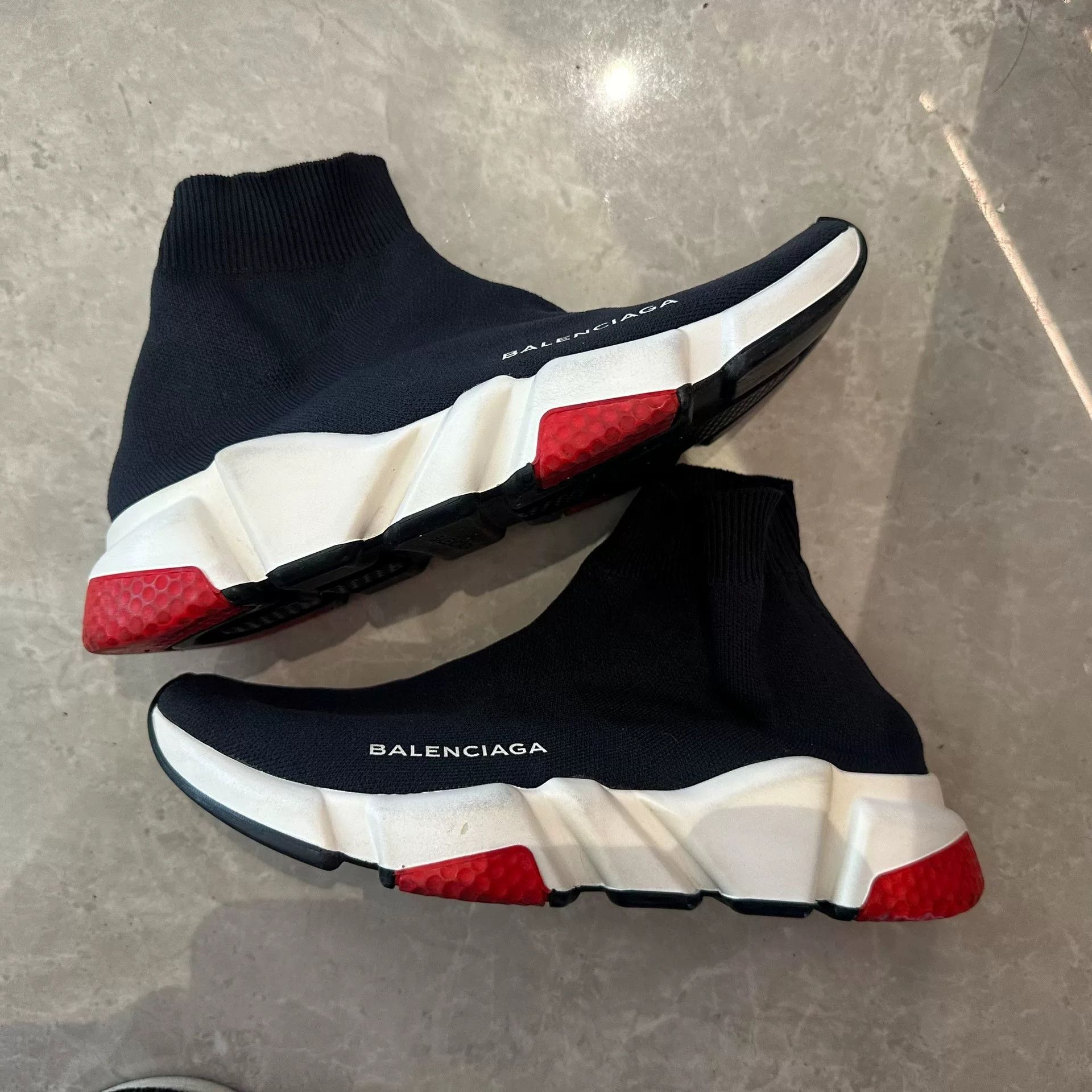 Balenciaga Balenciaga Black Hitop Sneakers us_7 Women Size US 7 / IT 37 - 2 Thumbnail