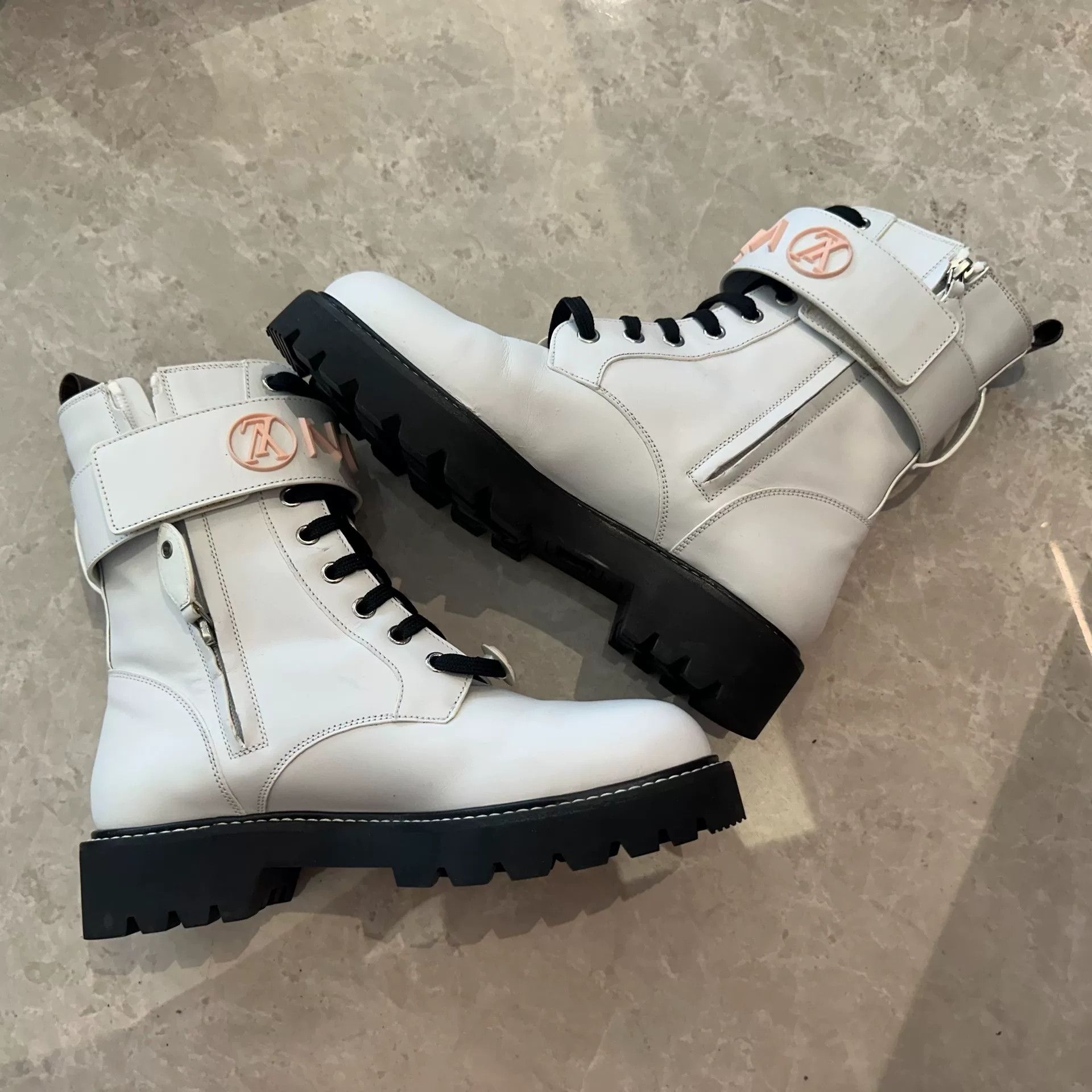 Louis Vuitton Louis Vuitton Pink Boots us_8 Women Size US 8 / IT 38 - 3 Thumbnail