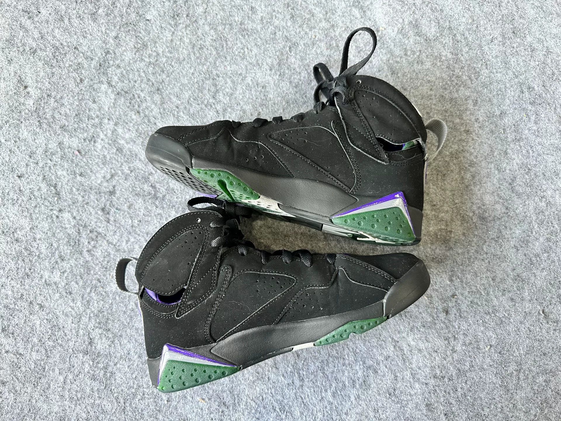 Nike Nike AIR JORDAN Purple Lowtop Sneakers 5.5 Men Size US 5.5 / EU 38 - 3 Thumbnail