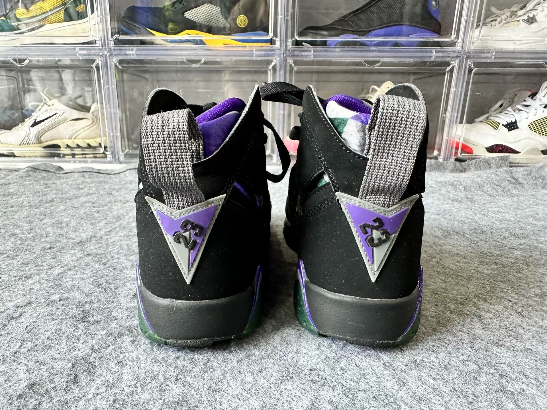 Nike Nike AIR JORDAN Purple Lowtop Sneakers 5.5 Men Size US 5.5 / EU 38 - 5 Thumbnail
