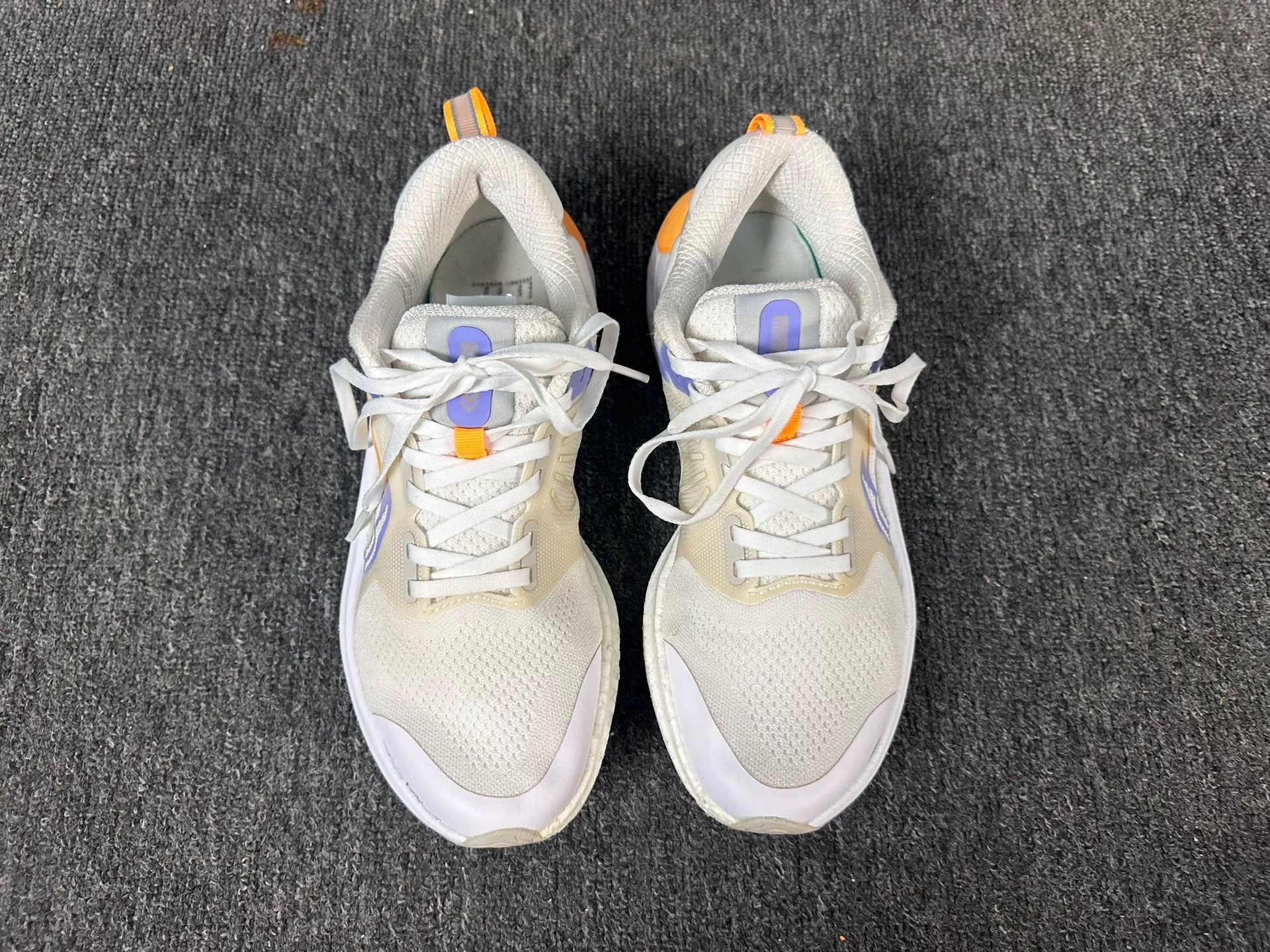 Li-Ning Li-Ning White Lowtop Sneakers 8 Men Size US 8 / EU 41 - 4 Thumbnail