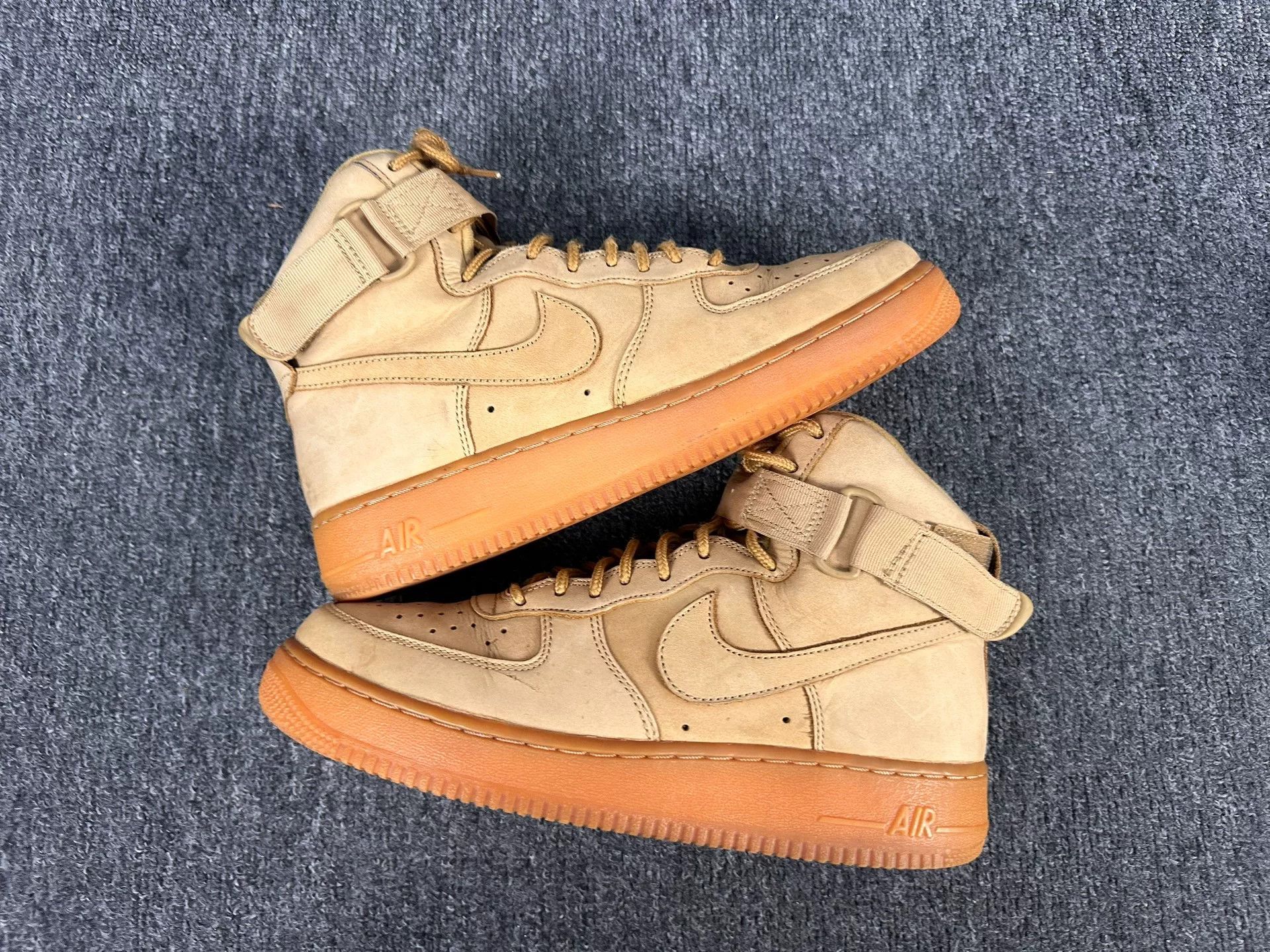 Nike Nike Hitop Sneakers 9 Men Size US 9 / EU 42 - 2 Thumbnail
