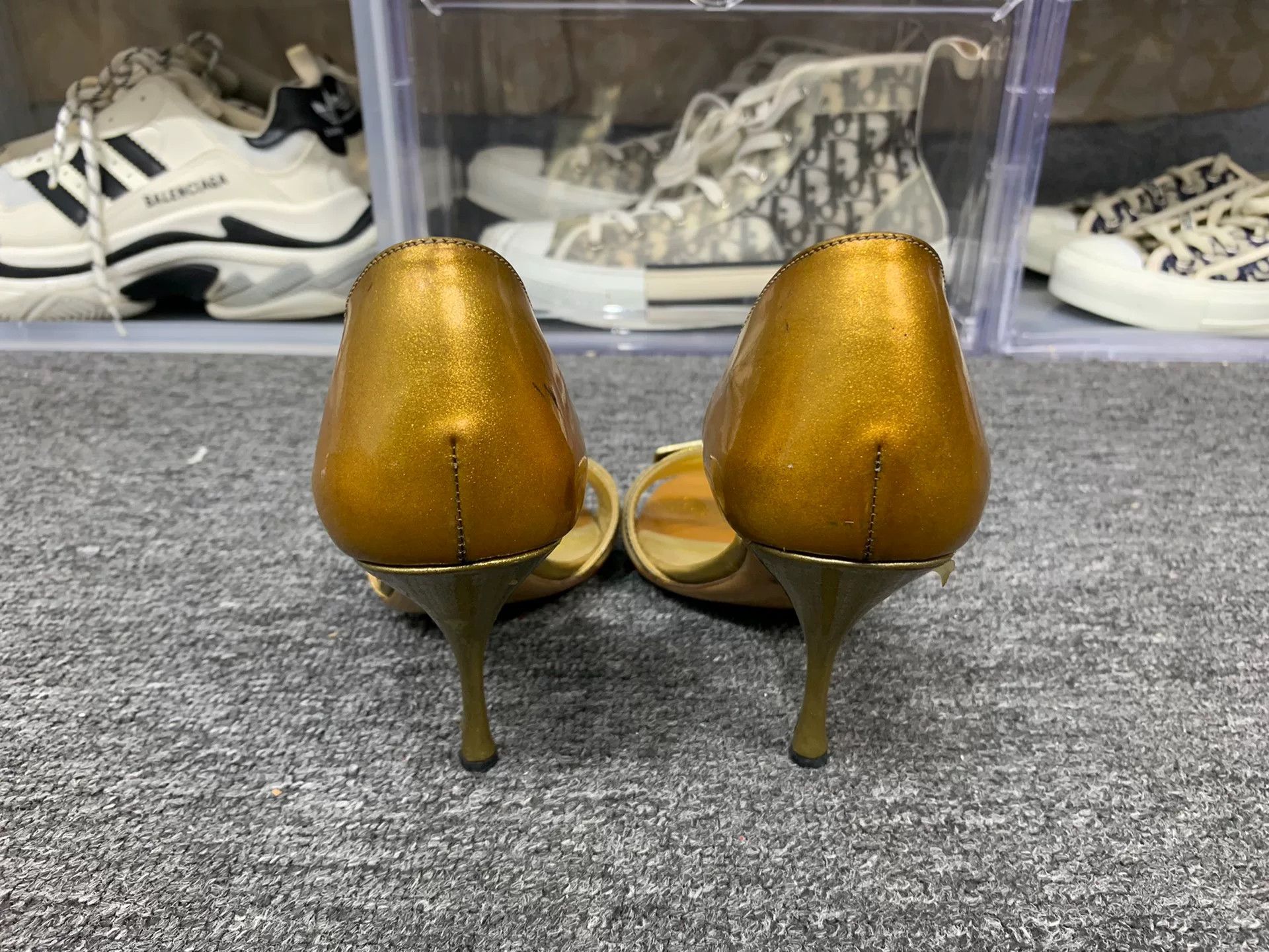 Gucci Gucci Gold Sandals us_6 Women Size US 6 / IT 36 - 5 Thumbnail