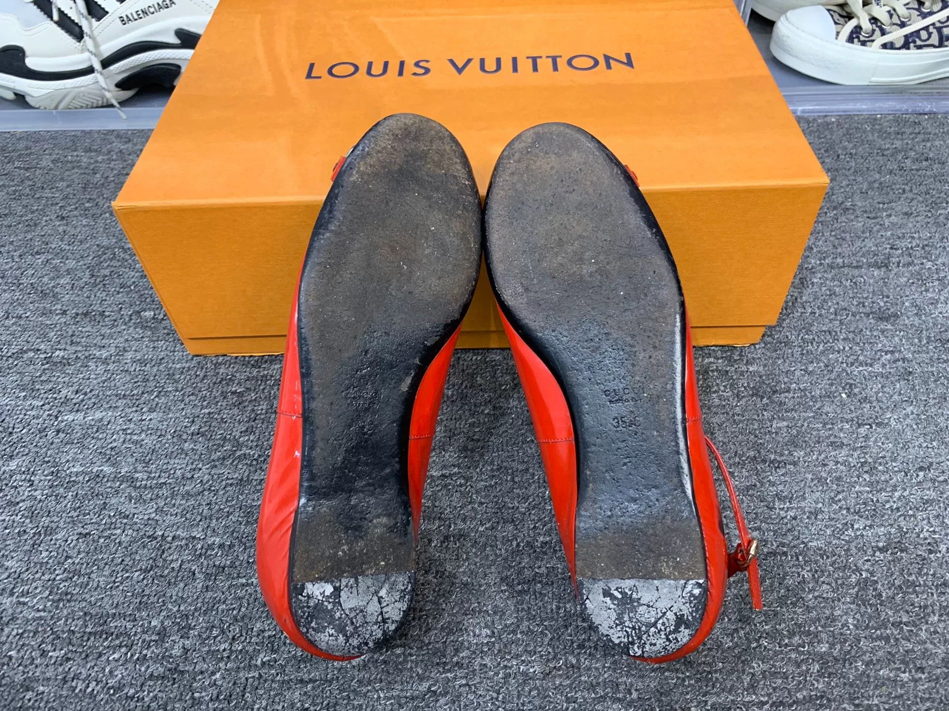 Gucci Gucci Patent Red Lowtop Sneakers us_5 Women Size US 5 / IT 35 - 6 Thumbnail