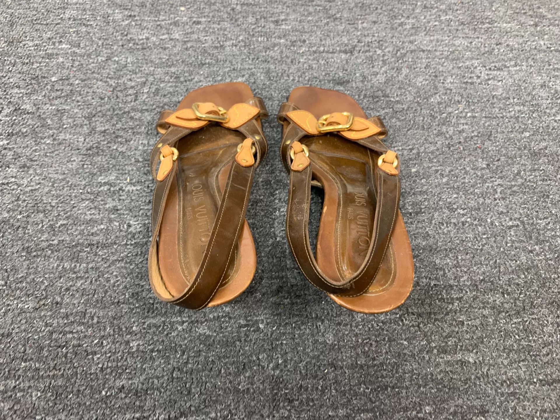 Louis Vuitton Louis Vuitton Sandals us_7 Women Size US 7 / IT 37 - 3 Thumbnail