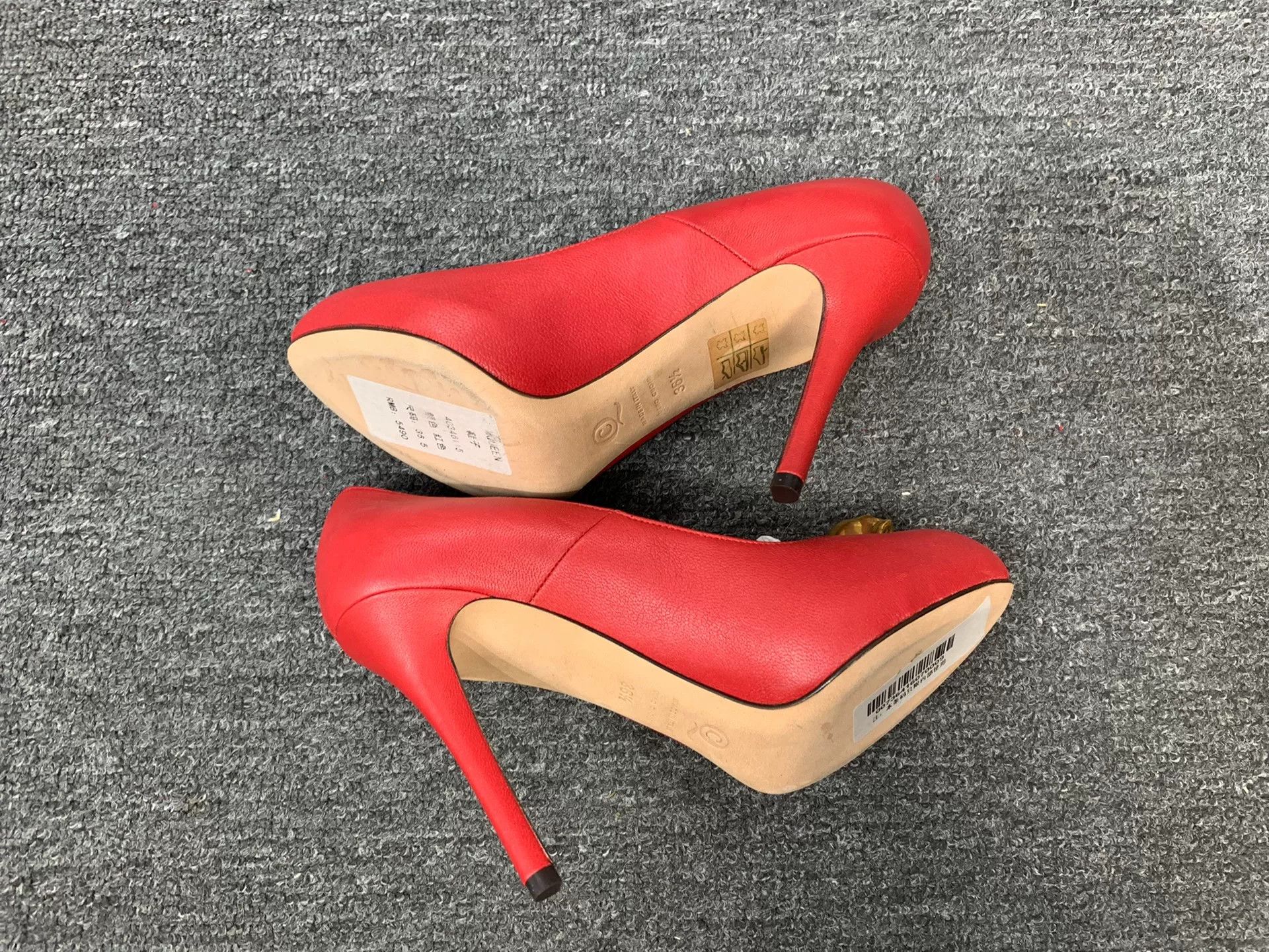 Alexander McQueen Lowtop Sneakers us_6 Women Size US 6 / IT 36 - 3 Thumbnail