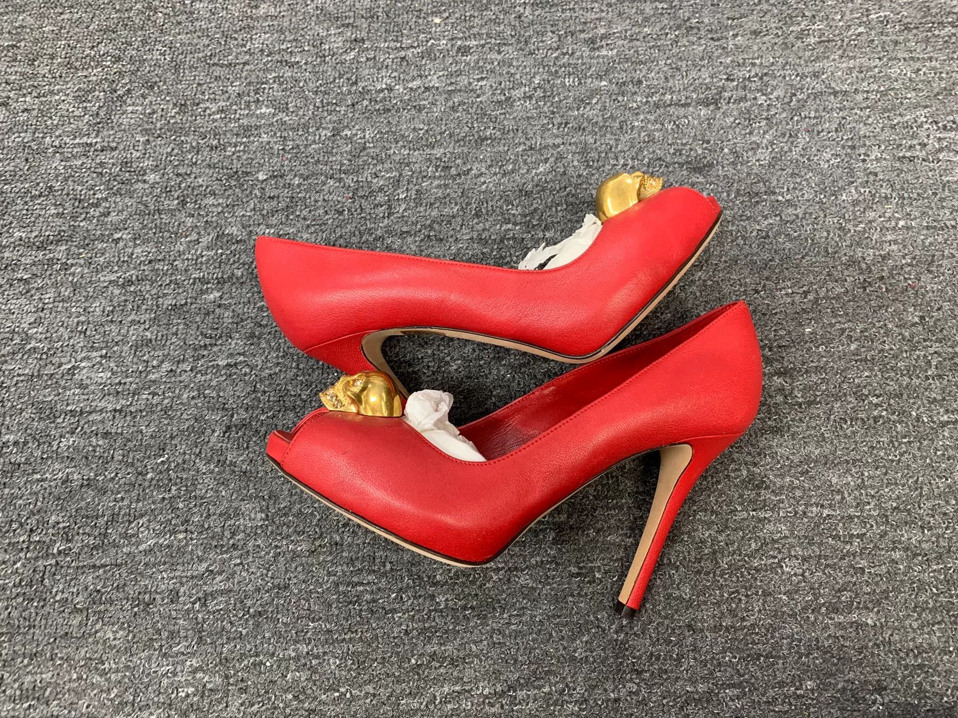 Alexander McQueen Lowtop Sneakers us_6 Women Size US 6 / IT 36 - 2 Thumbnail