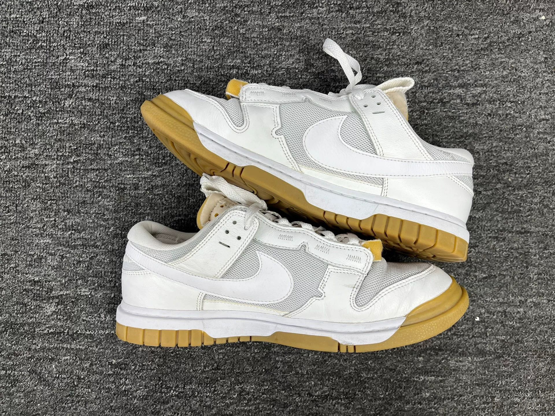 Nike Nike DUNK White Lowtop Sneakers 10 Men Size US 10 / EU 43 - 3 Thumbnail