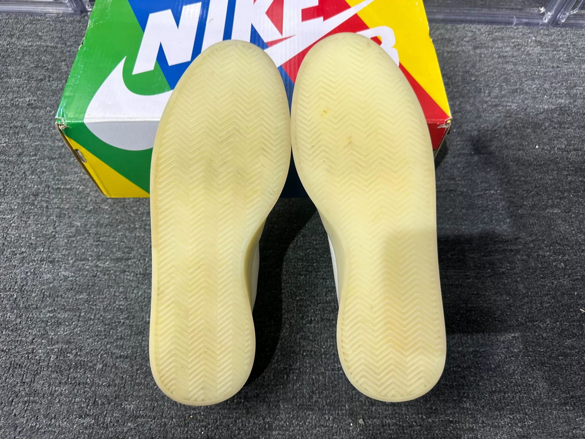Fear of God Fear of God Lowtop Sneakers 7 Men Size US 7 / EU 40 - 6 Thumbnail