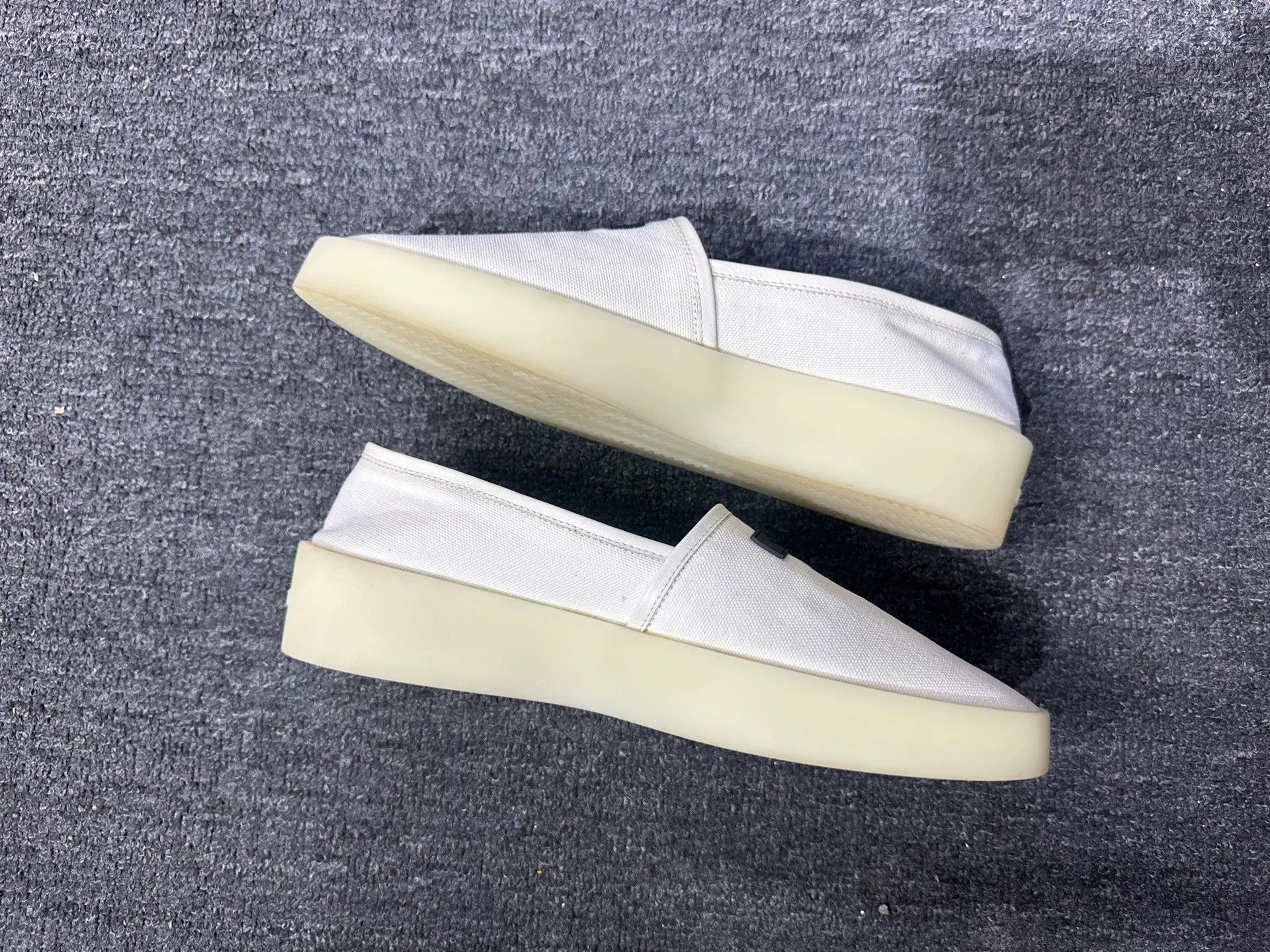 Fear of God Fear of God Lowtop Sneakers 7 Men Size US 7 / EU 40 - 3 Thumbnail