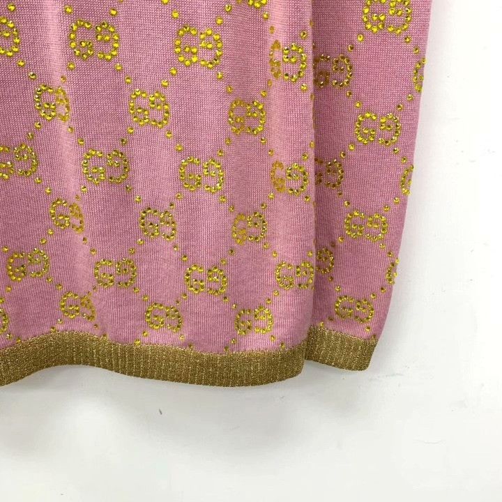 Gucci Gucci Pink Logo Monogram Rhinestone Wool Sweater Size XS / US 0-2 / IT 36-38 - 4 Thumbnail