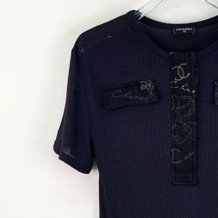 Chanel Chanel Black Silk Embroidered Short-Sleeve Knit Size XS / US 0-2 / IT 36-38 - 3 Thumbnail