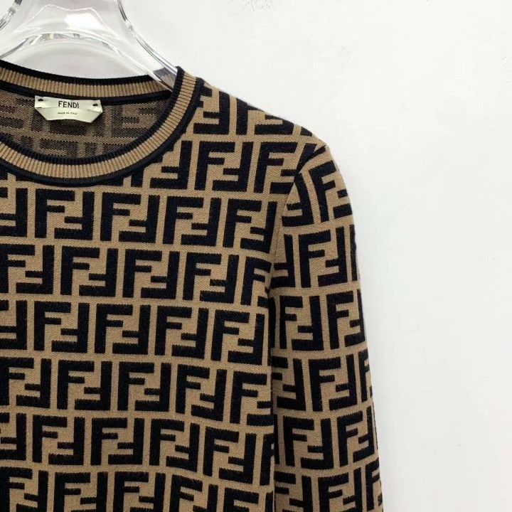 Fendi Fendi Logo All-over Print Crewneck Knit Sweater Size S / US 4 / IT 40 - 3 Thumbnail
