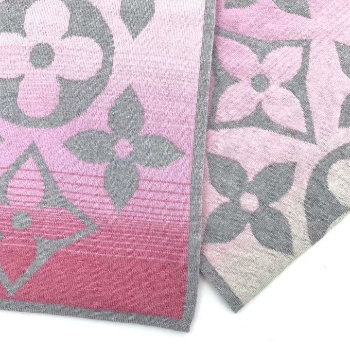 Louis Vuitton Louis Vuitton Pink Gradient Knit Scarf Size ONE SIZE - 5 Thumbnail