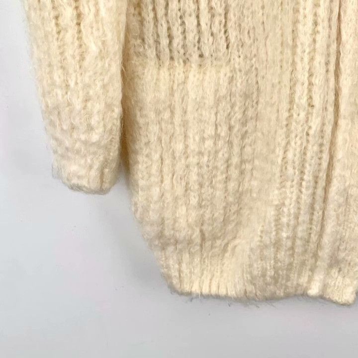 Fendi Fendi Beige Mohair V-Neck Cardigan Size S / US 4 / IT 40 - 4 Thumbnail