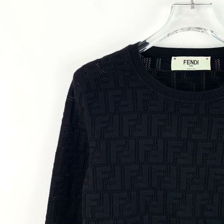 Fendi Fendi Black Logo Embroidery Crewneck Knit Sweater Size S / US 4 / IT 40 - 3 Thumbnail