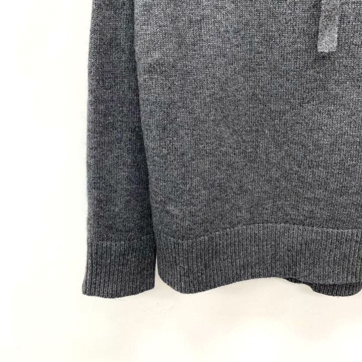 Max Mara Maxmara Logo Letter Diamante Wool Hoodie Size XS / US 0-2 / IT 36-38 - 4 Thumbnail