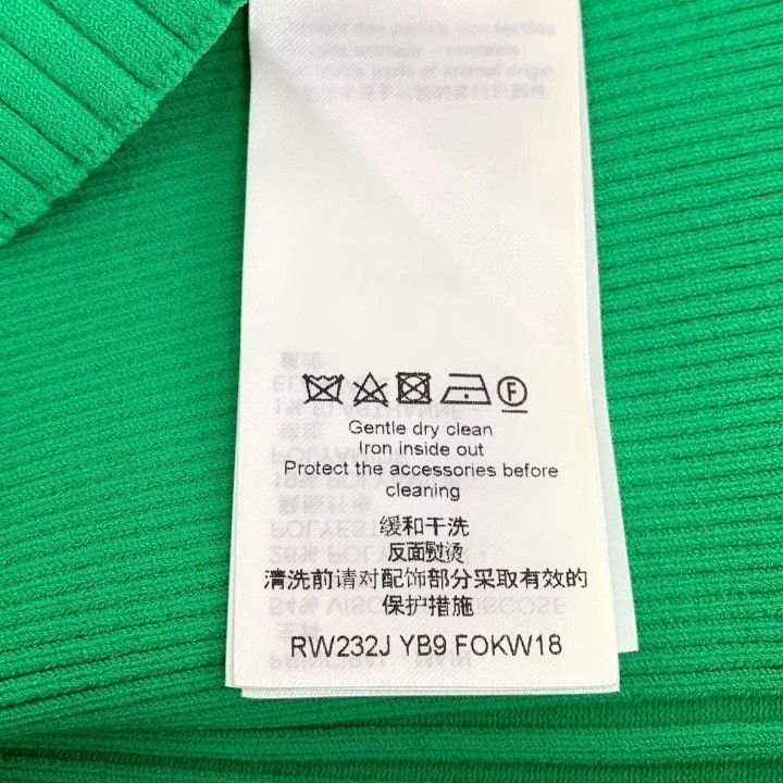Louis Vuitton Louis Vuitton x Kusama Green Knit Vest Size M / US 6-8 / IT 42-44 - 6 Thumbnail