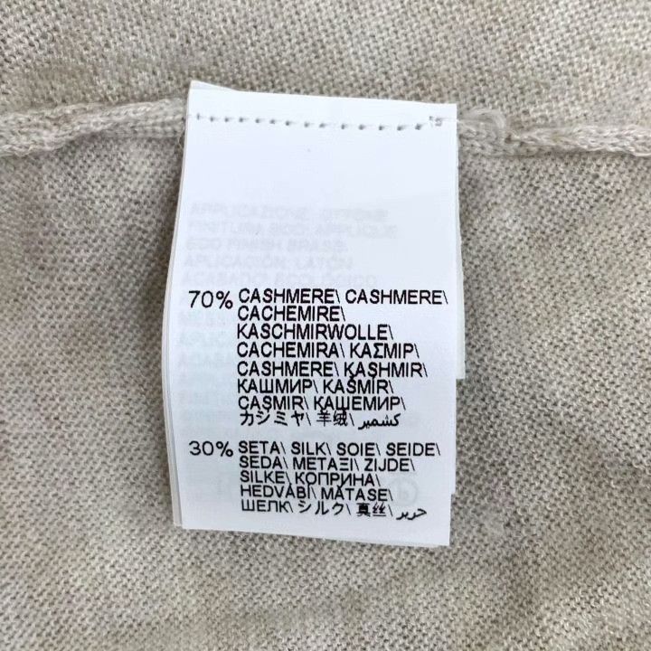 Brunello Cucinelli Brunello Cucinelli V-neck Cashmere Sweater Size S / US 4 / IT 40 - 7 Thumbnail
