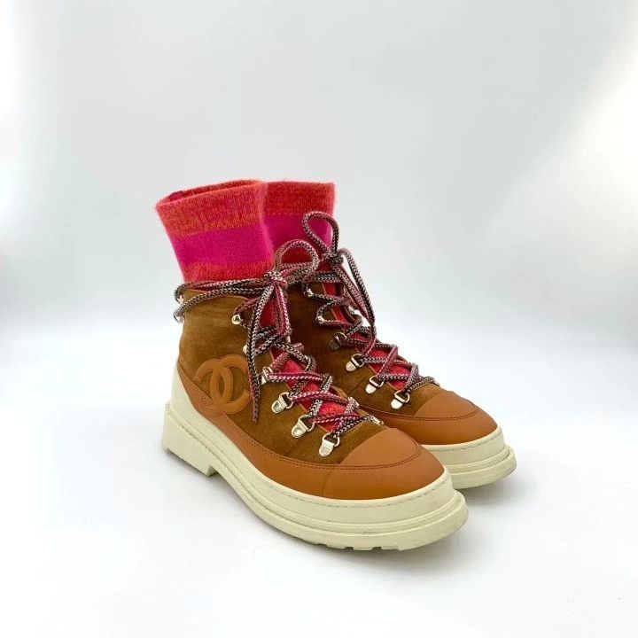 Chanel Chanel Brown Logo Lace-Up Snow Boots Size US 7.5 / IT 37.5 - 2 Thumbnail