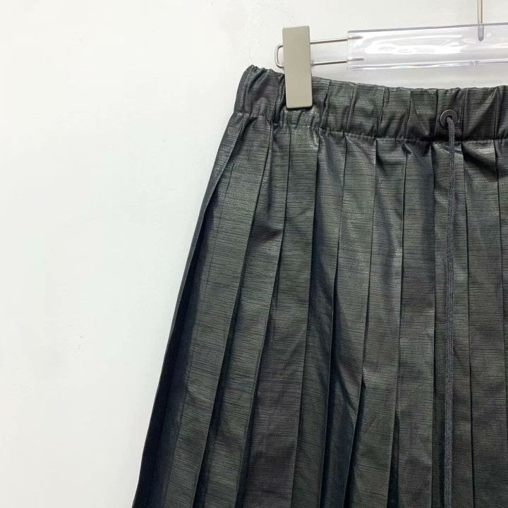 Brunello Cucinelli Brunello Cucinelli Black Pleated Skirt Size 42" / US 20 - 3 Thumbnail