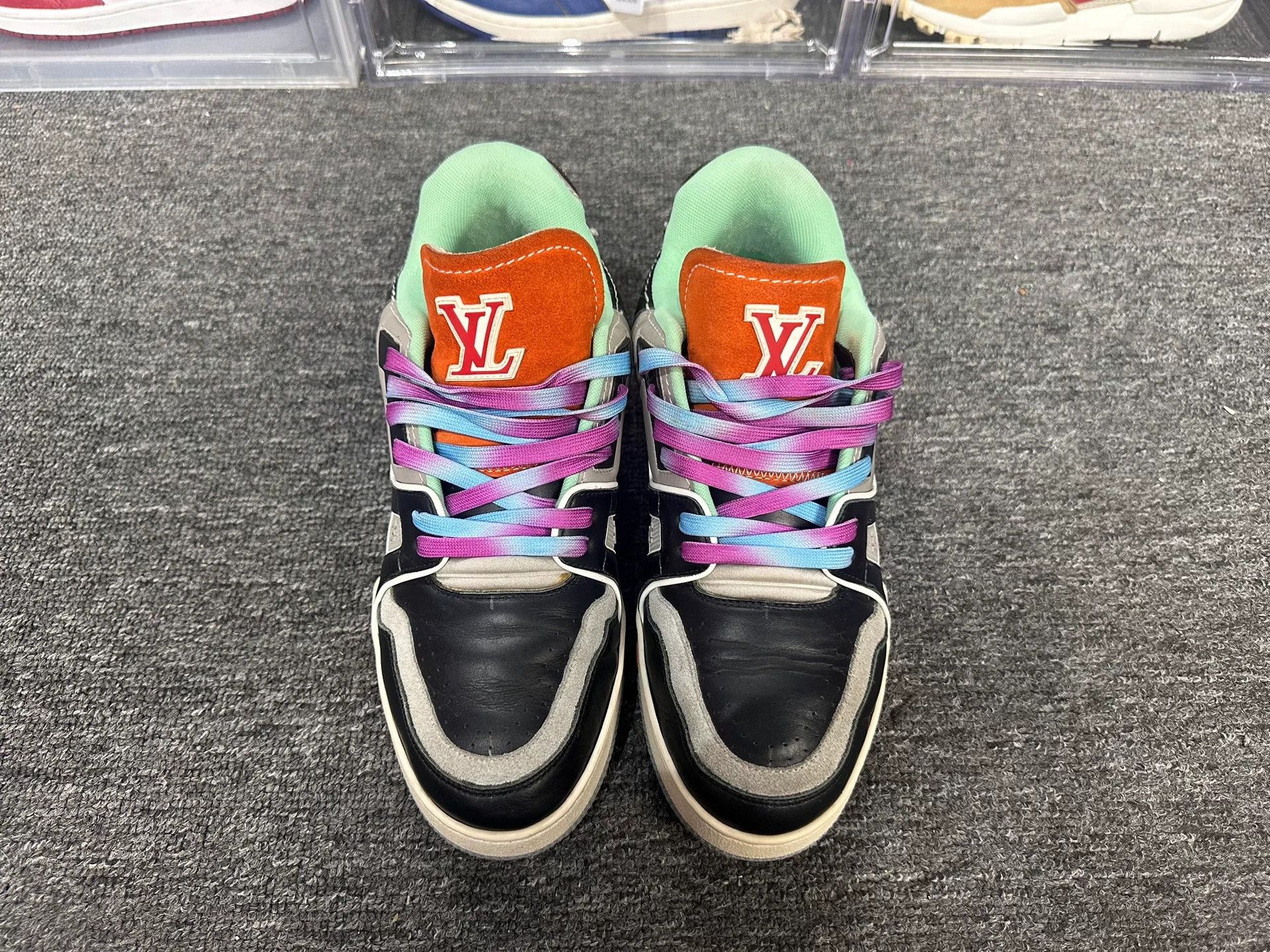 Louis Vuitton Louis Vuitton Training Blue Lowtop Sneakers 9 Men Size US 9 / EU 42 - 4 Thumbnail