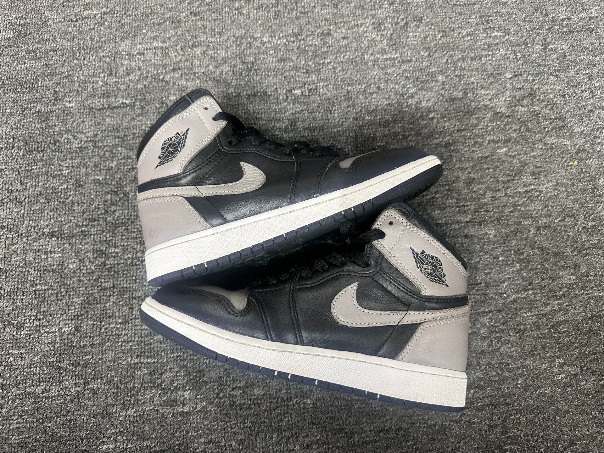 Nike Nike AIR JORDAN Gray Lowtop Sneakers 5.5 Men Size US 5.5 / EU 38 - 2 Thumbnail