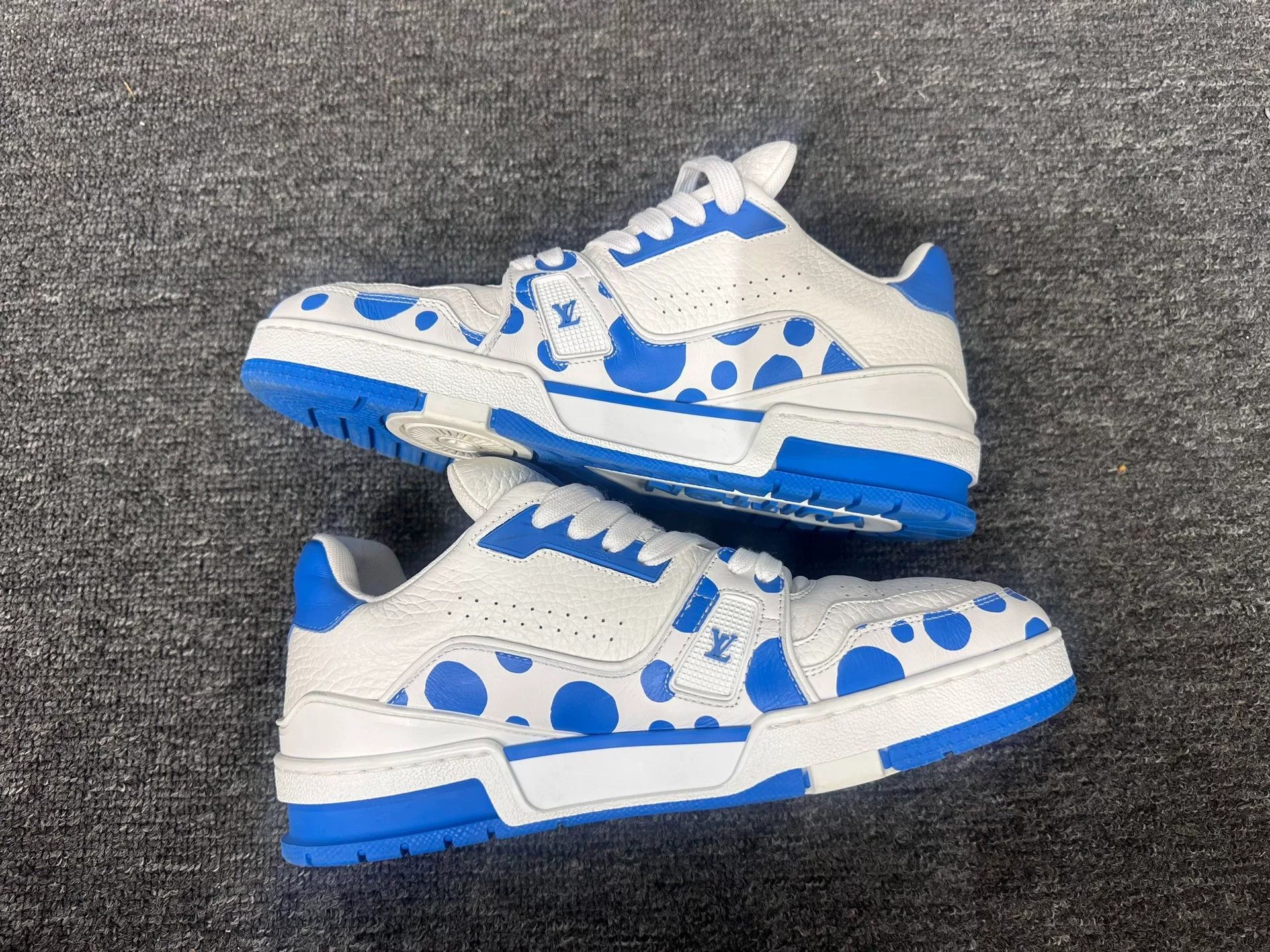 Louis Vuitton Louis Vuitton Training Blue Lowtop Sneakers 10 Men Size US 10 / EU 43 - 3 Thumbnail