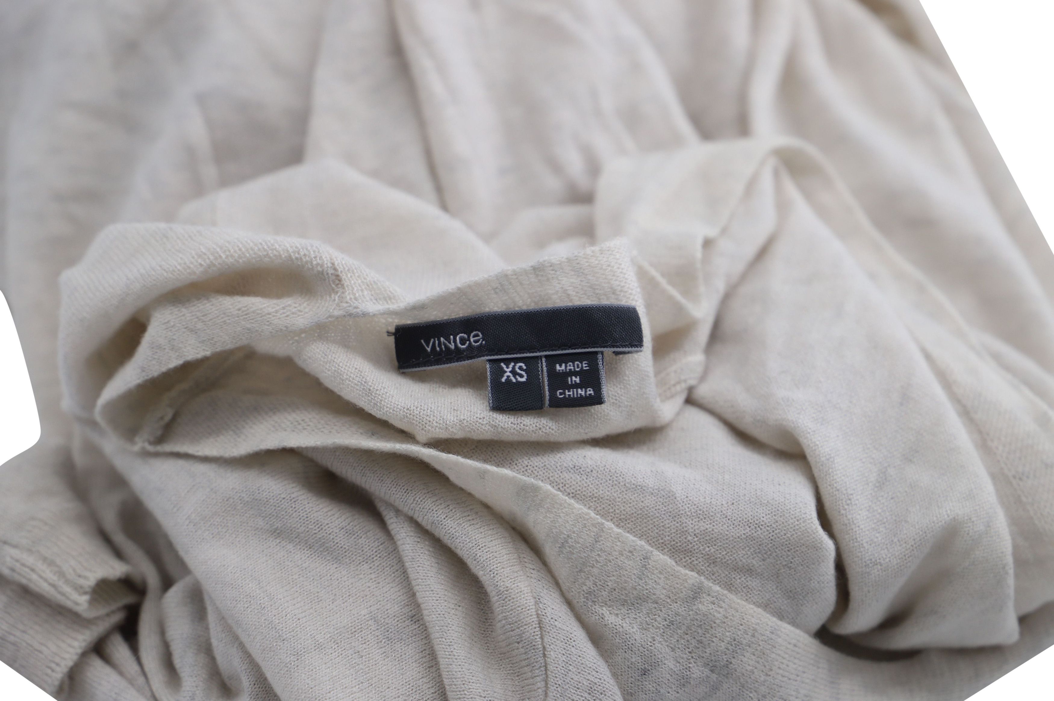 Vince Vince V Neck Sweater in Cream Wool Size XS / US 0-2 / IT 36-38 - 3 Thumbnail