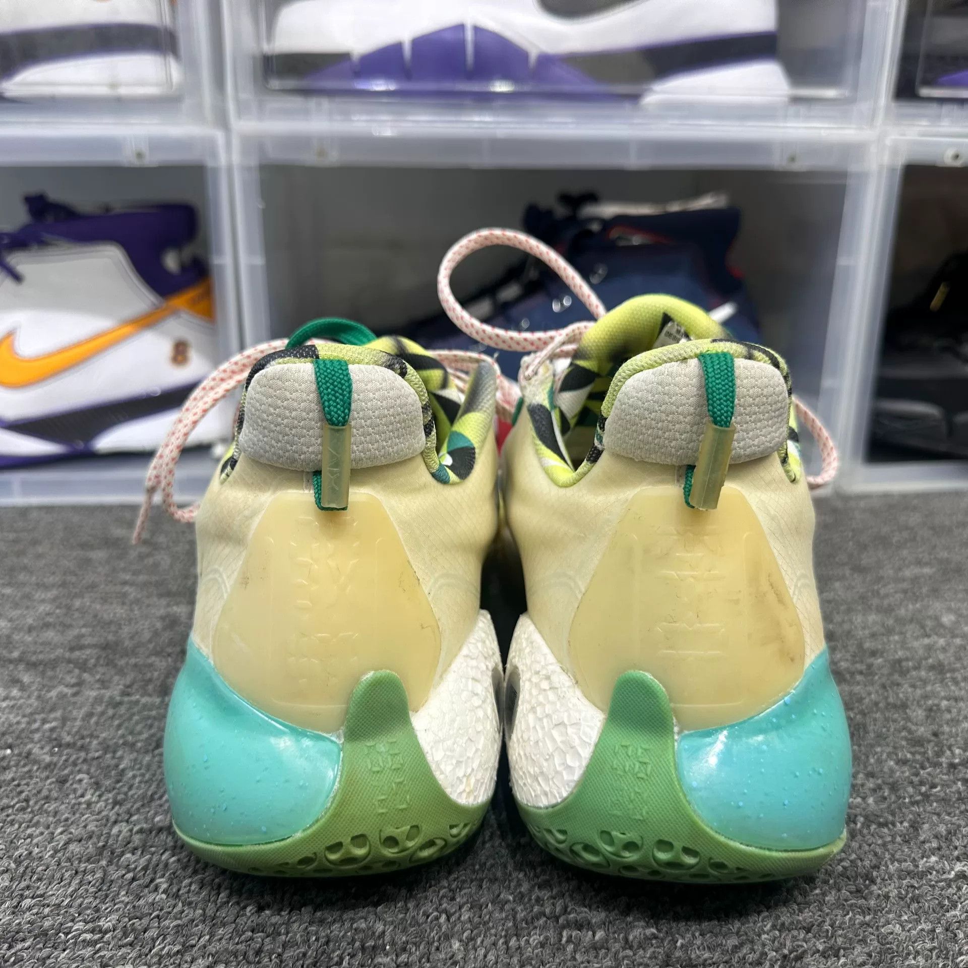 Li-Ning Li-Ning Glow Green Lowtop Sneakers 10 Men Size US 10 / EU 43 - 5 Thumbnail