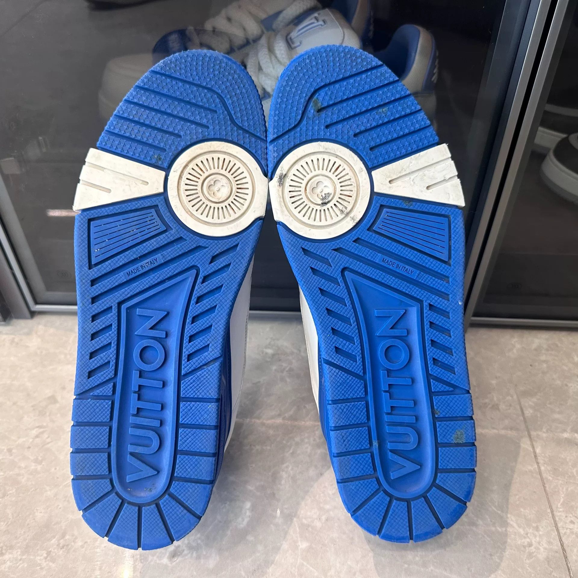 Louis Vuitton Louis Vuitton Training Blue Lowtop Sneakers 9 Men Size US 9 / EU 42 - 6 Thumbnail