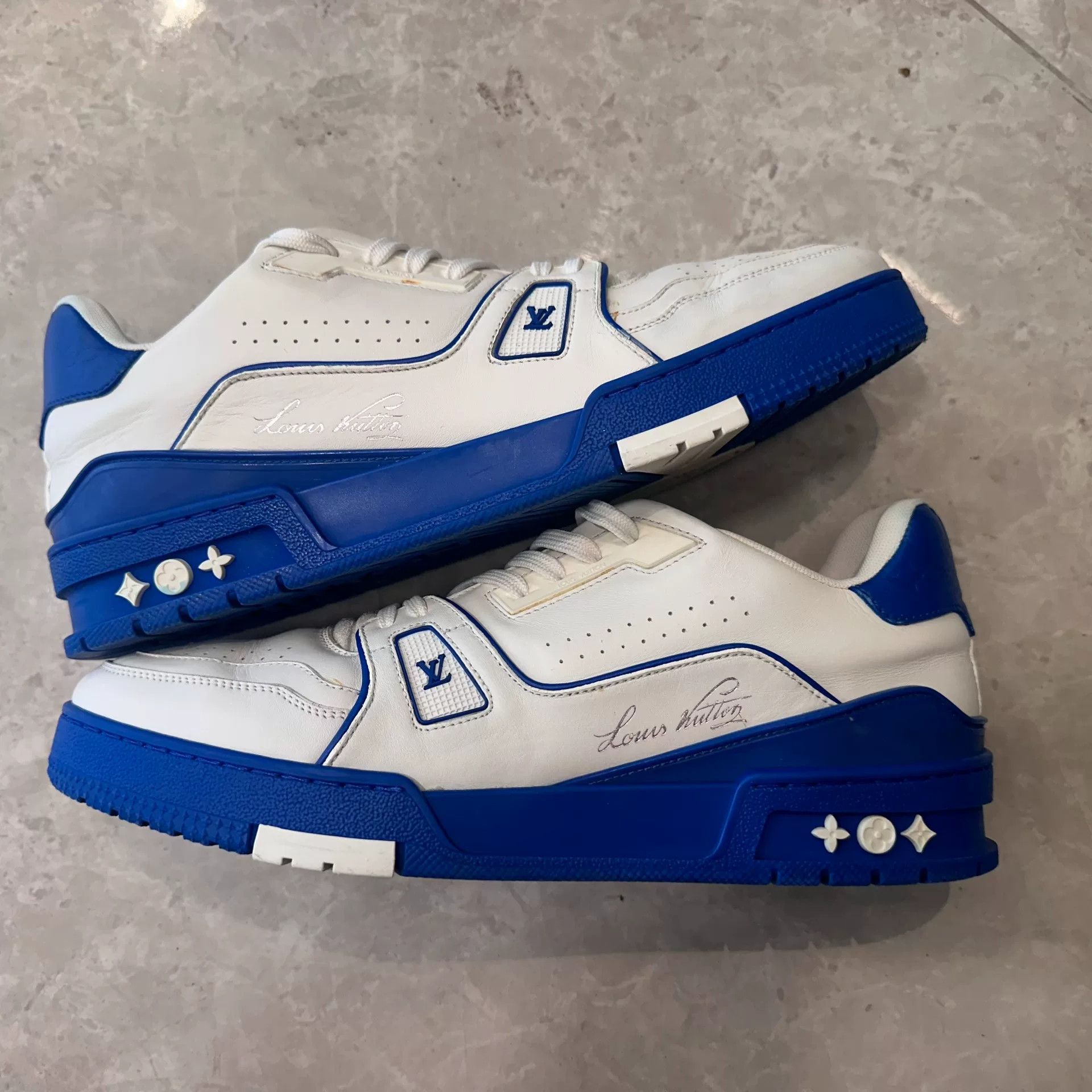 Louis Vuitton Louis Vuitton Training Blue Lowtop Sneakers 9 Men Size US 9 / EU 42 - 2 Thumbnail