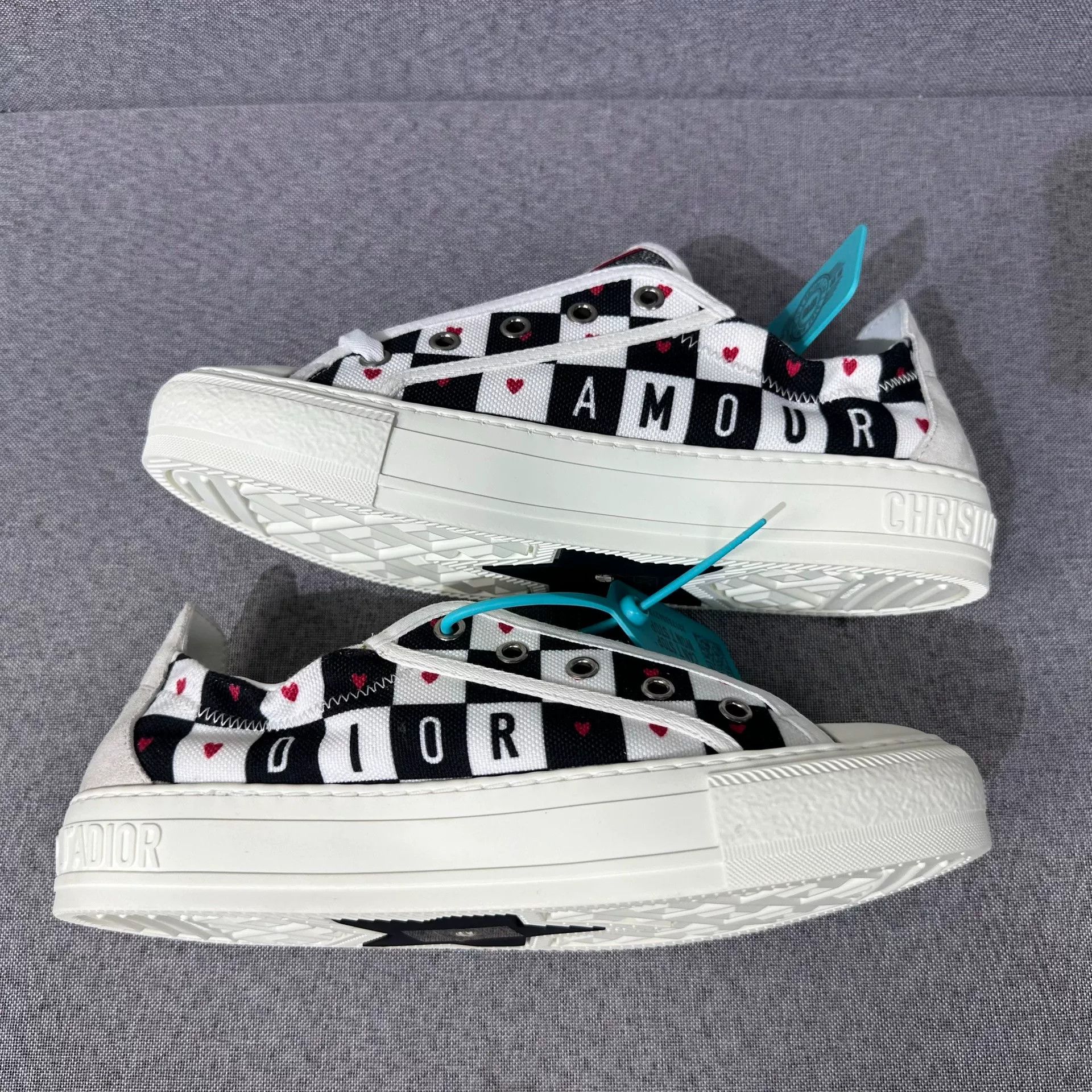 Dior Dior Lowtop Sneakers us_7 Women Size US 7 / IT 37 - 3 Thumbnail