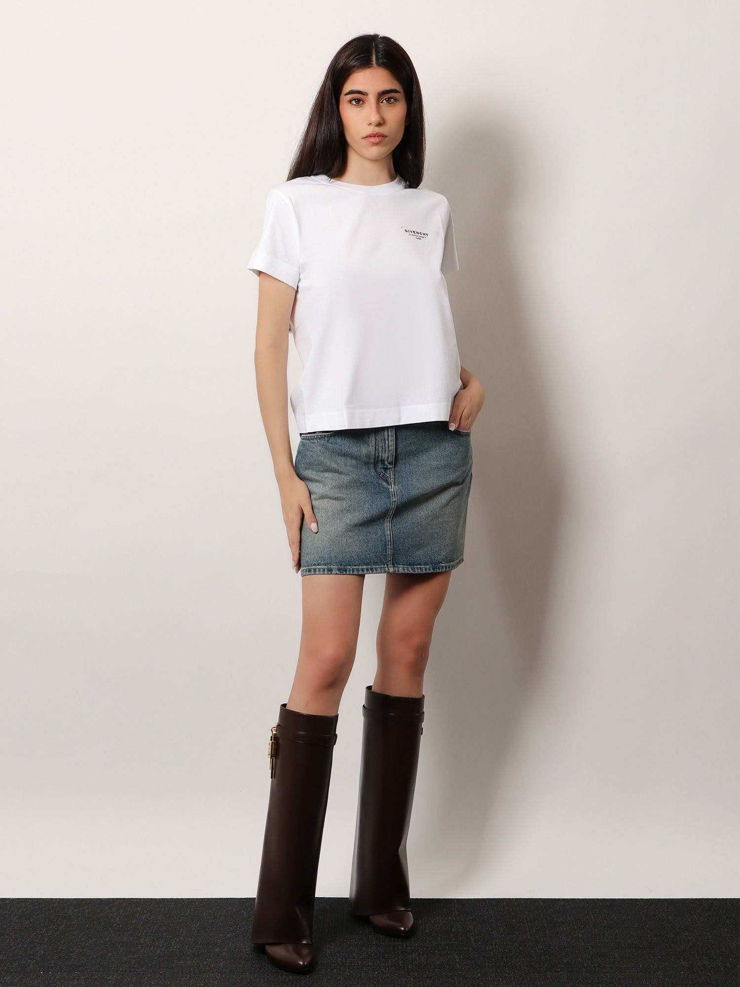 Givenchy Cotton T-Shirt Size M / US 6-8 / IT 42-44 - 4 Thumbnail