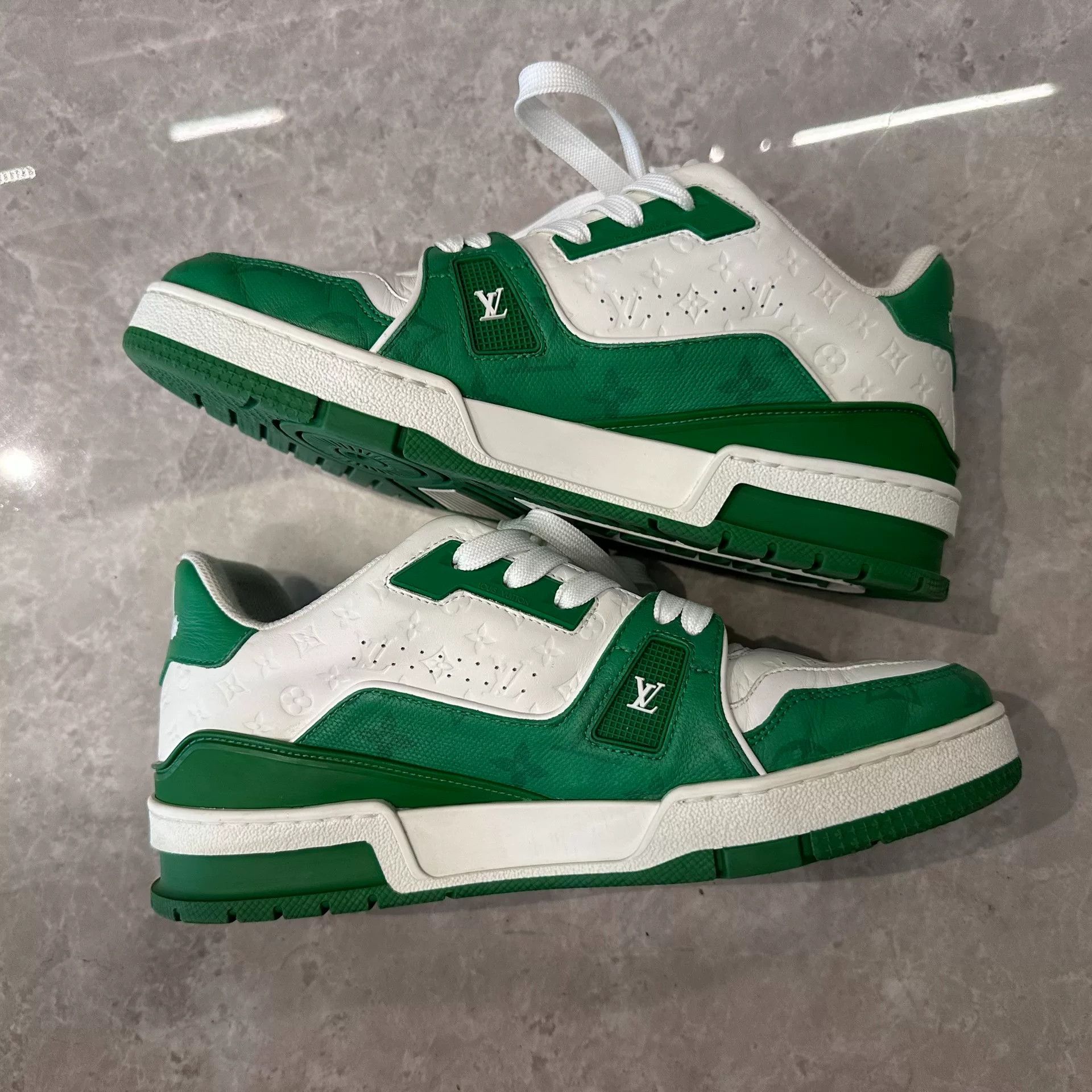 Louis Vuitton Louis Vuitton Training Green Lowtop Sneakers 6 Men Size US 6 / EU 39 - 3 Thumbnail