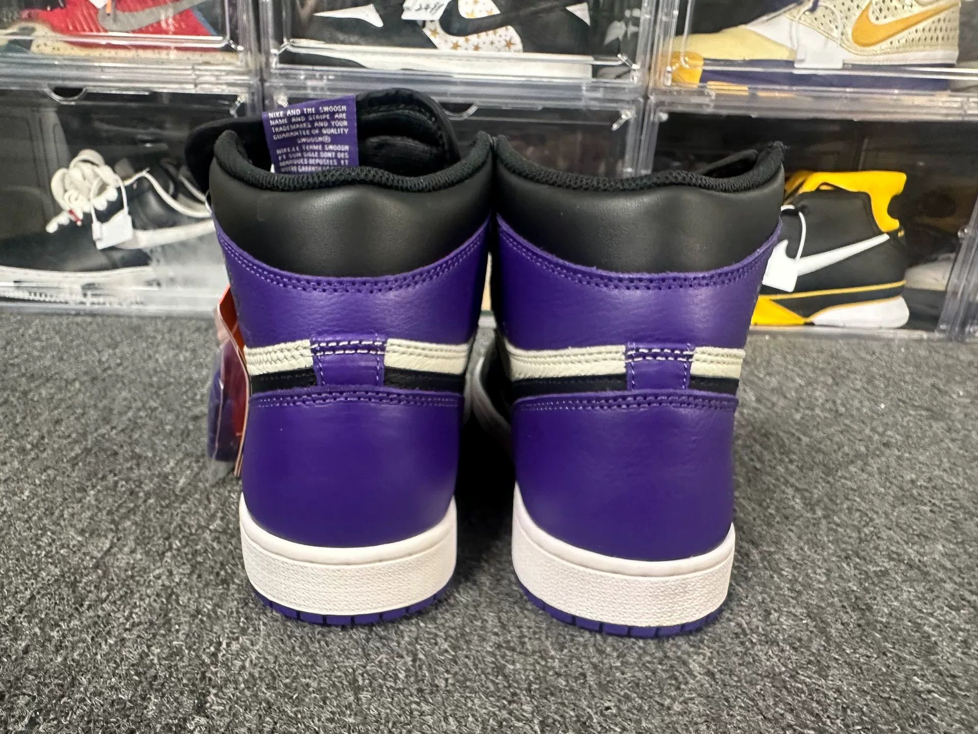 Nike Nike AIR JORDAN Purple Lowtop Sneakers 10 Men Size US 10 / EU 43 - 5 Thumbnail