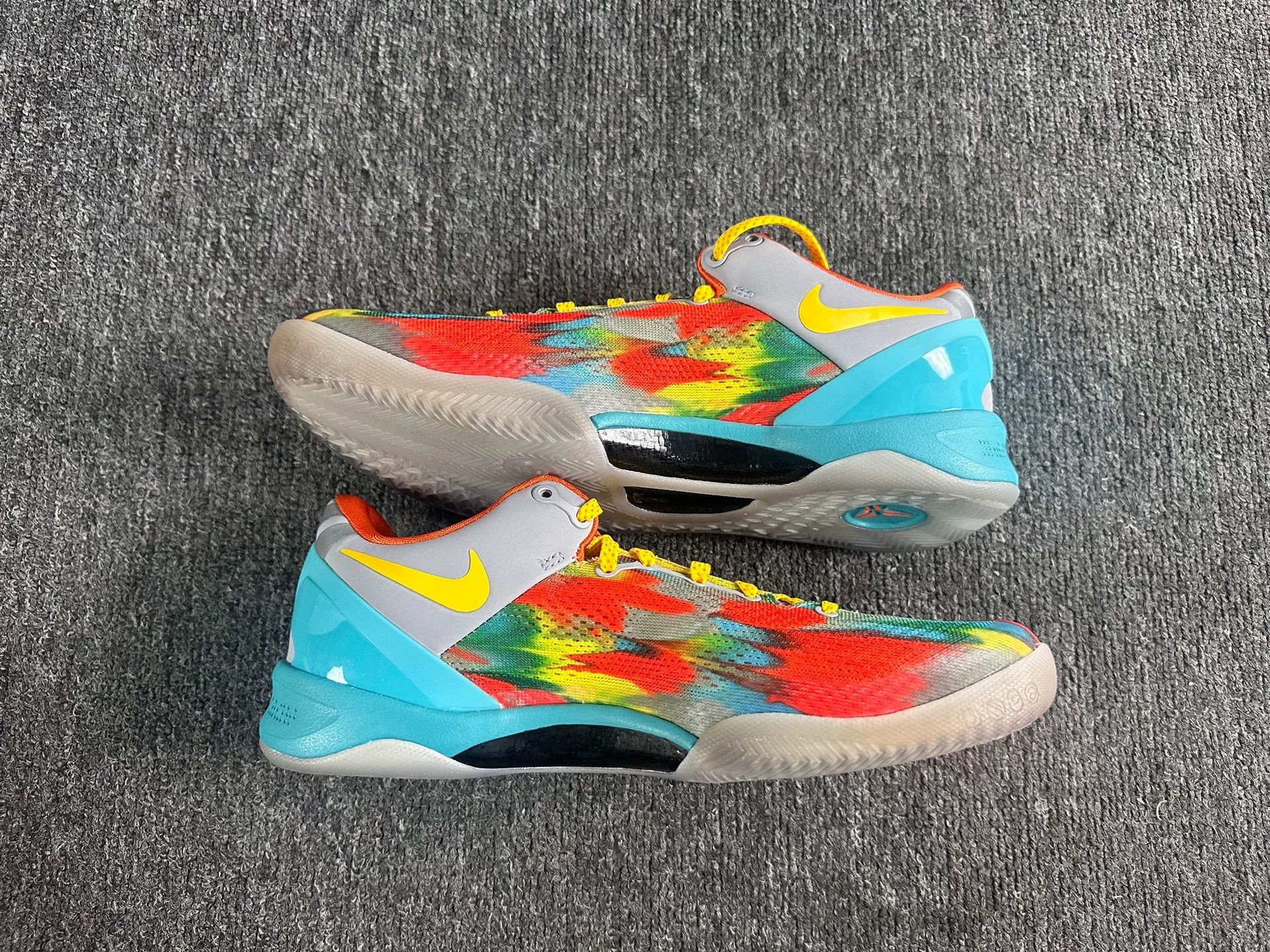 Nike Nike KOBE Lowtop Sneakers 9 Men Size US 9 / EU 42 - 3 Thumbnail