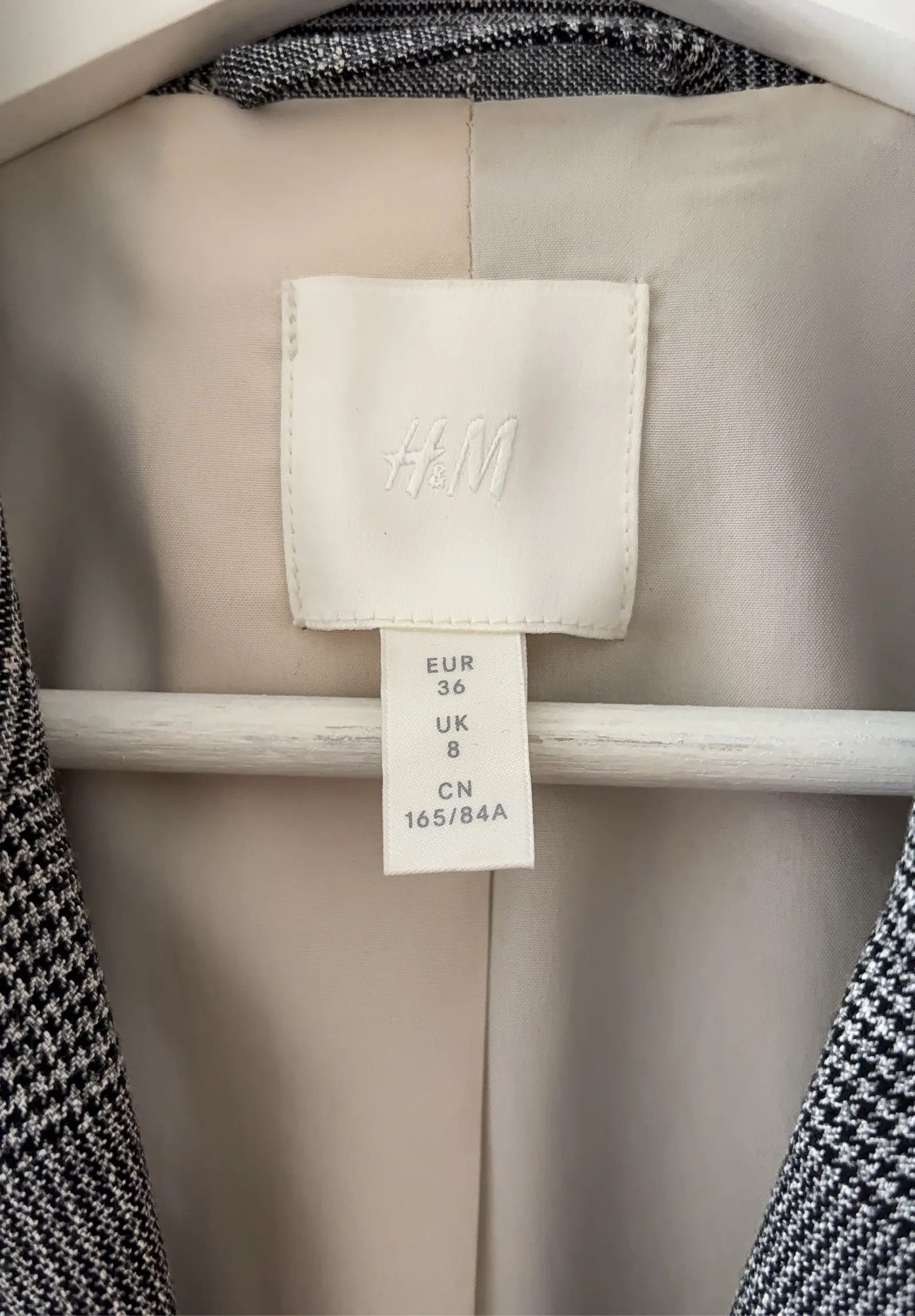 H&M H&M Blazer Size XS / US 0-2 / IT 36-38 - 2 Thumbnail