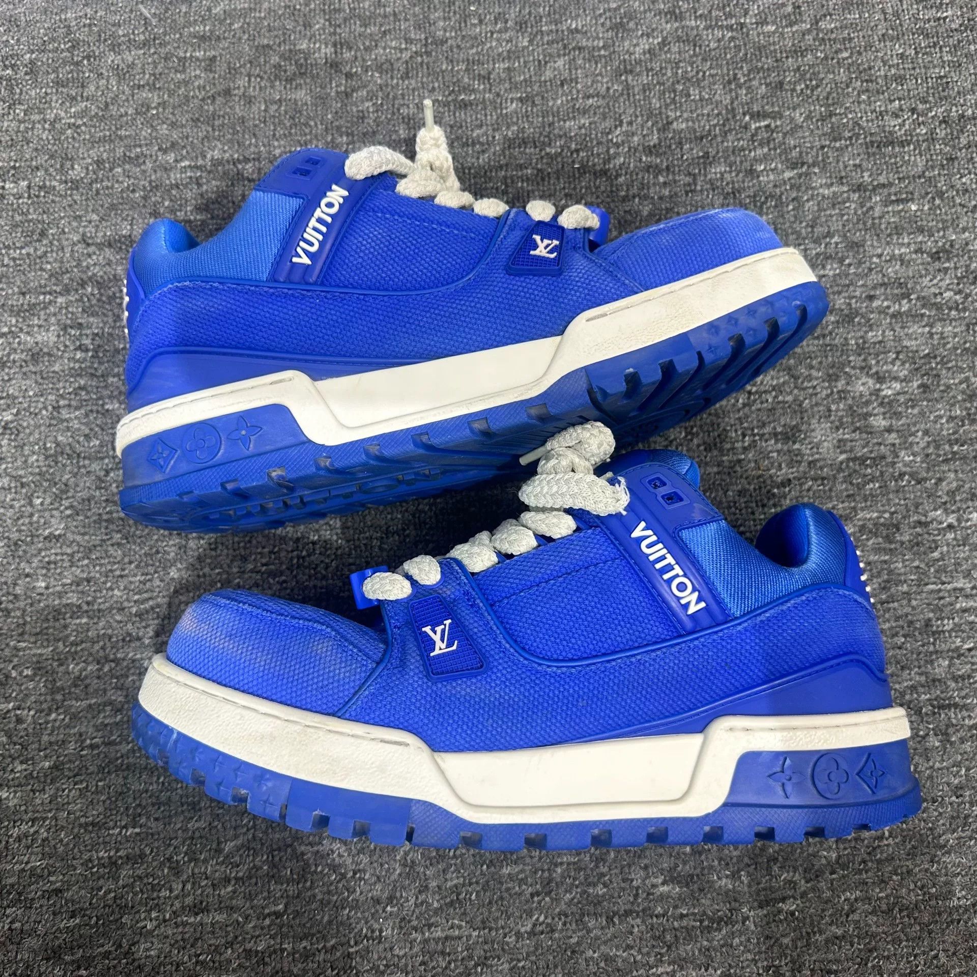 Louis Vuitton Louis Vuitton Training Blue Lowtop Sneakers 10 Men Size US 10 / EU 43 - 2 Thumbnail