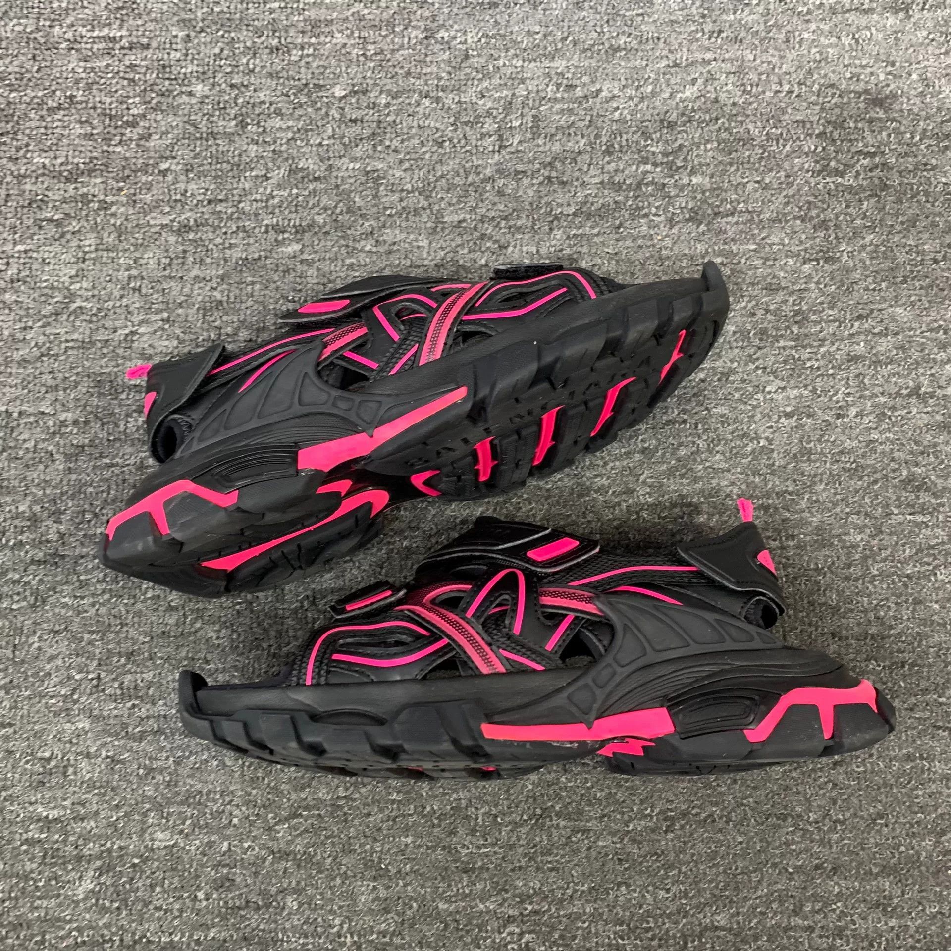 Balenciaga Balenciaga Multi Sandals us_7 Women Size US 7 / IT 37 - 2 Thumbnail