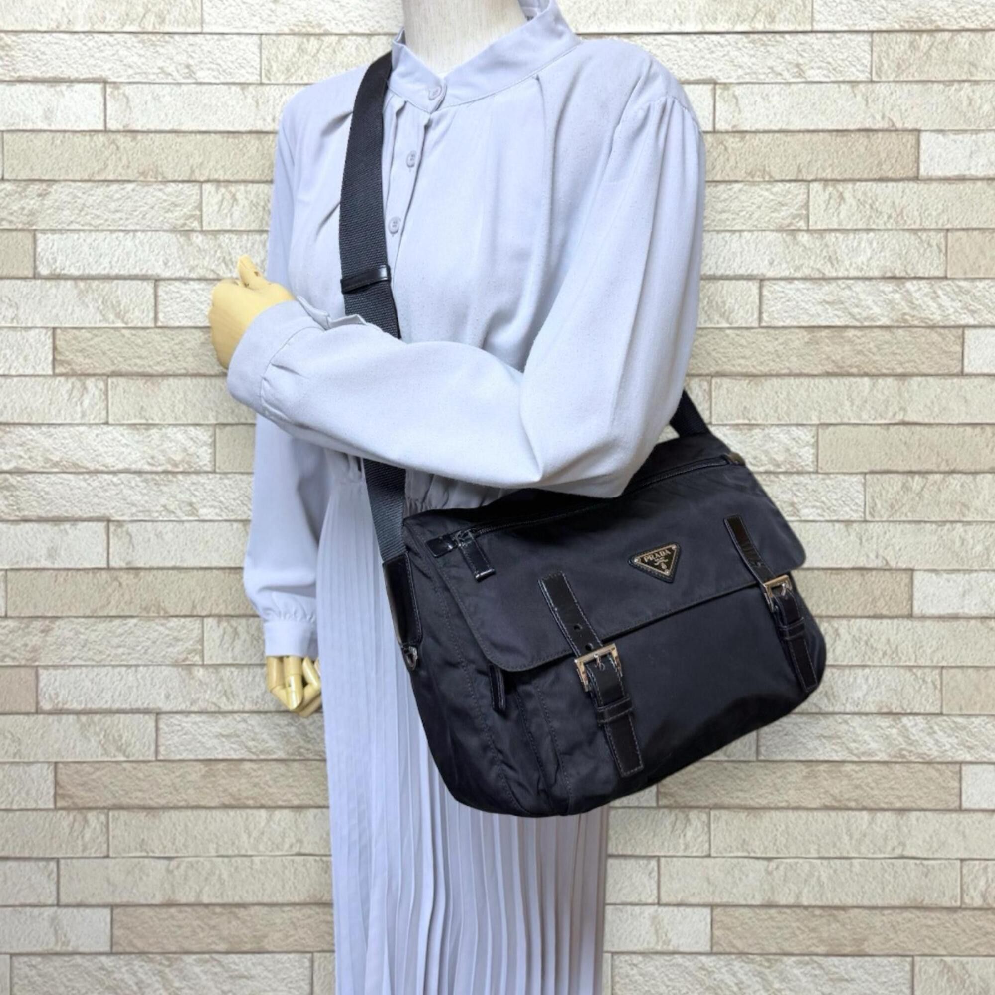 Prada Prada Shoulder Bag, Nylon, Black, Men's & Women's, PRADA Size ONE SIZE - 2 Thumbnail