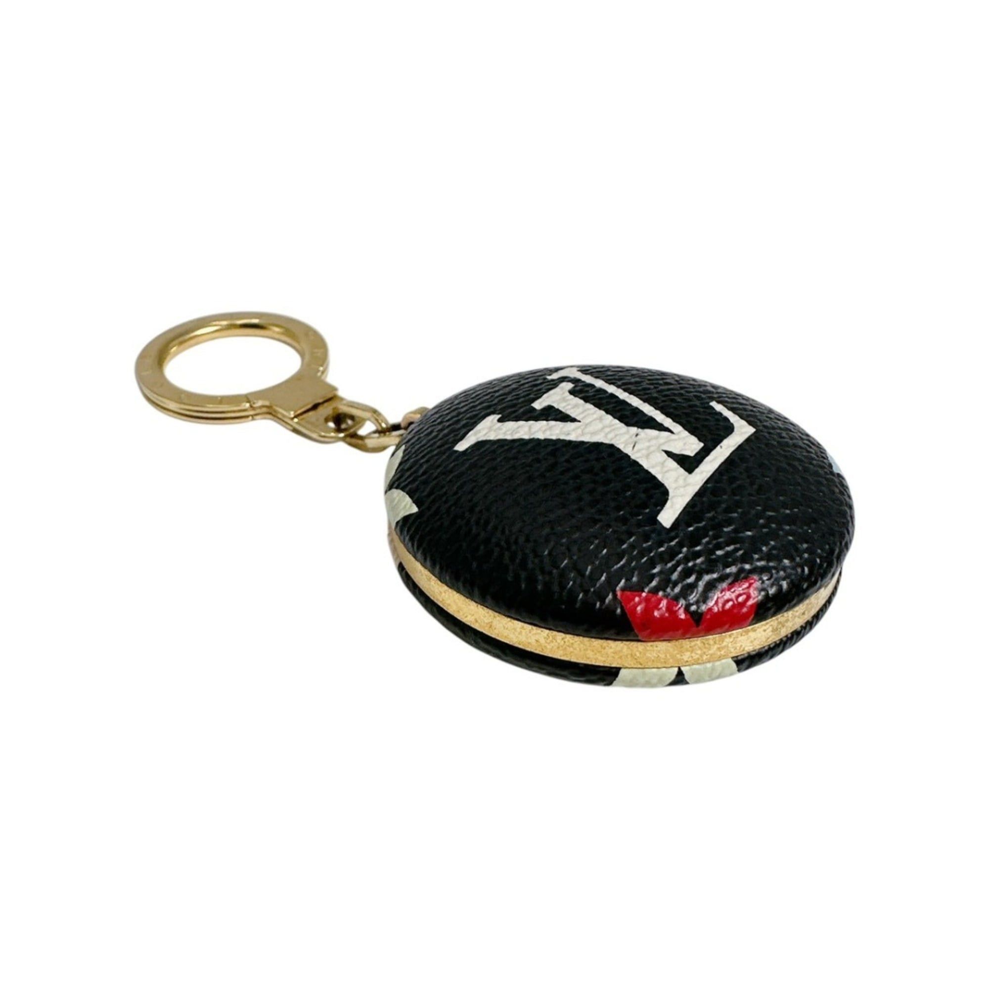 Louis Vuitton Louis Vuitton Keychain Astropil Multicolor Charm M51912 Size ONE SIZE - 5 Thumbnail