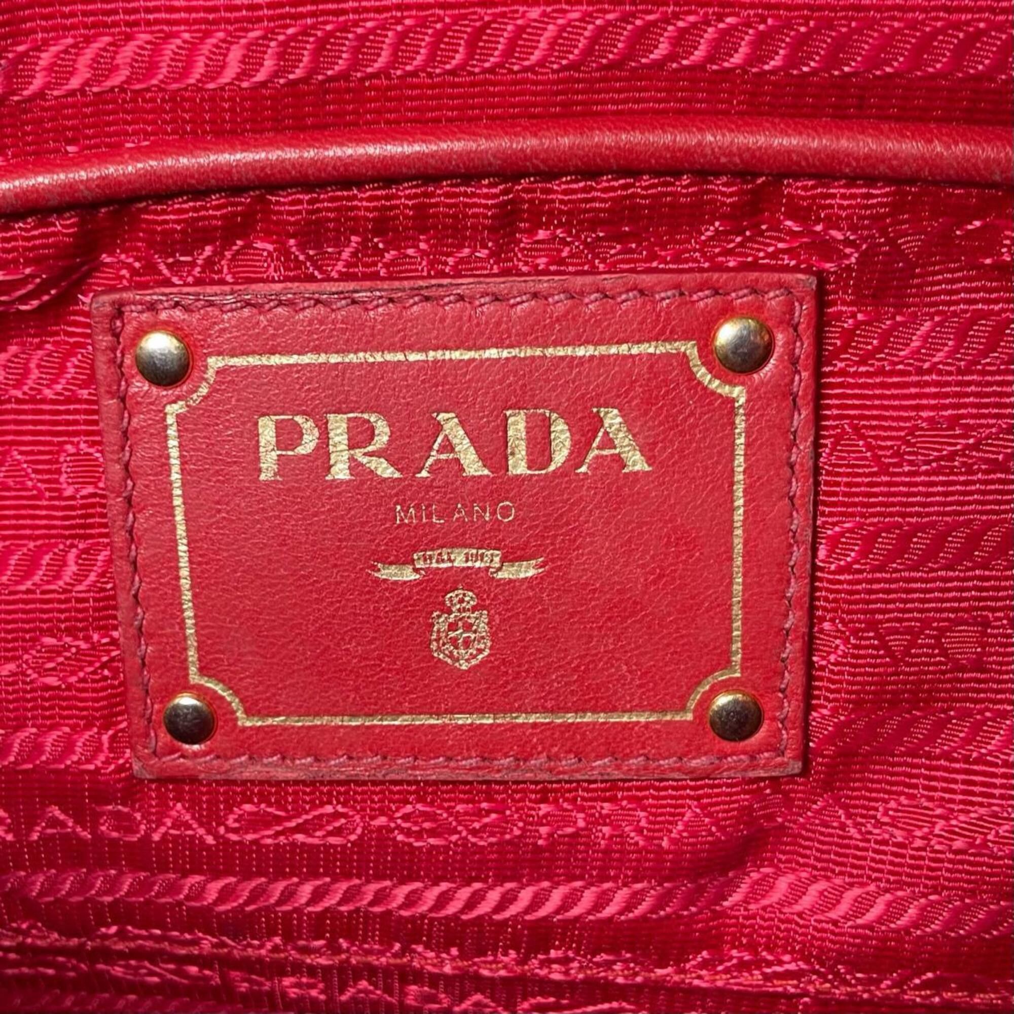 Prada Prada Tote Bag Shoulder Gathered Nappa Gaufre Leather B2588L Red Size ONE SIZE - 21 Thumbnail