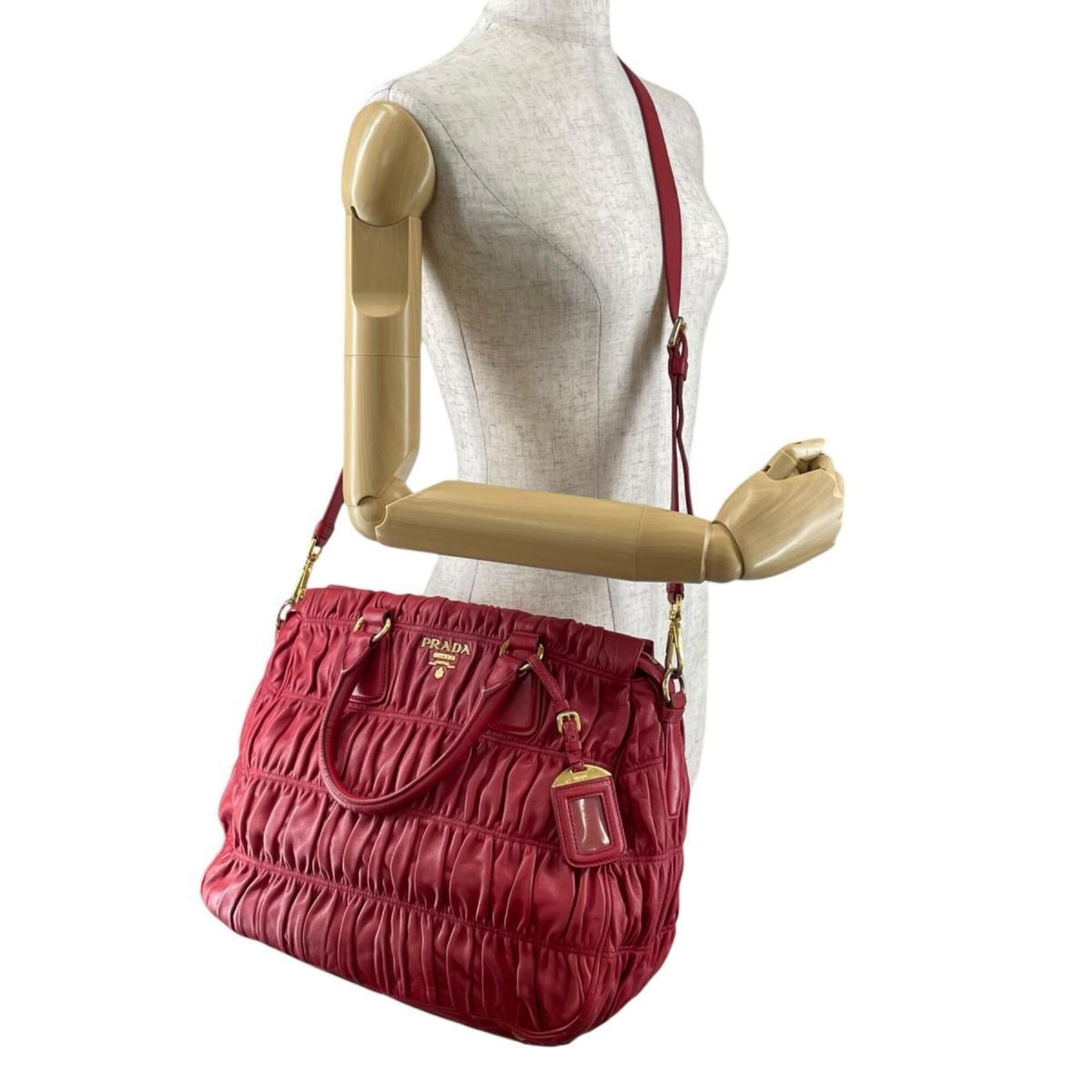 Prada Prada Tote Bag Shoulder Gathered Nappa Gaufre Leather B2588L Red Size ONE SIZE - 20 Thumbnail