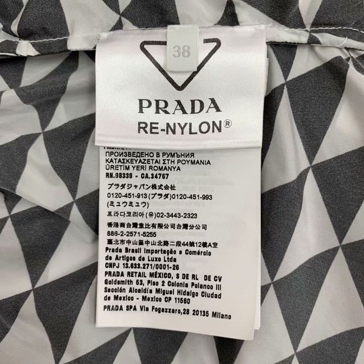 Prada Prada 23 Black White Triangle Print Hooded Jacket Size S / US 4 / IT 40 - 7 Thumbnail